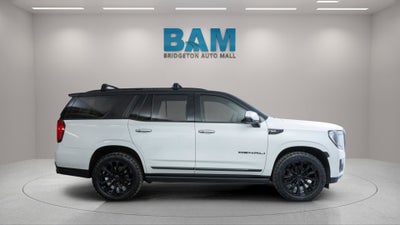 2022 GMC Yukon 4WD Denali