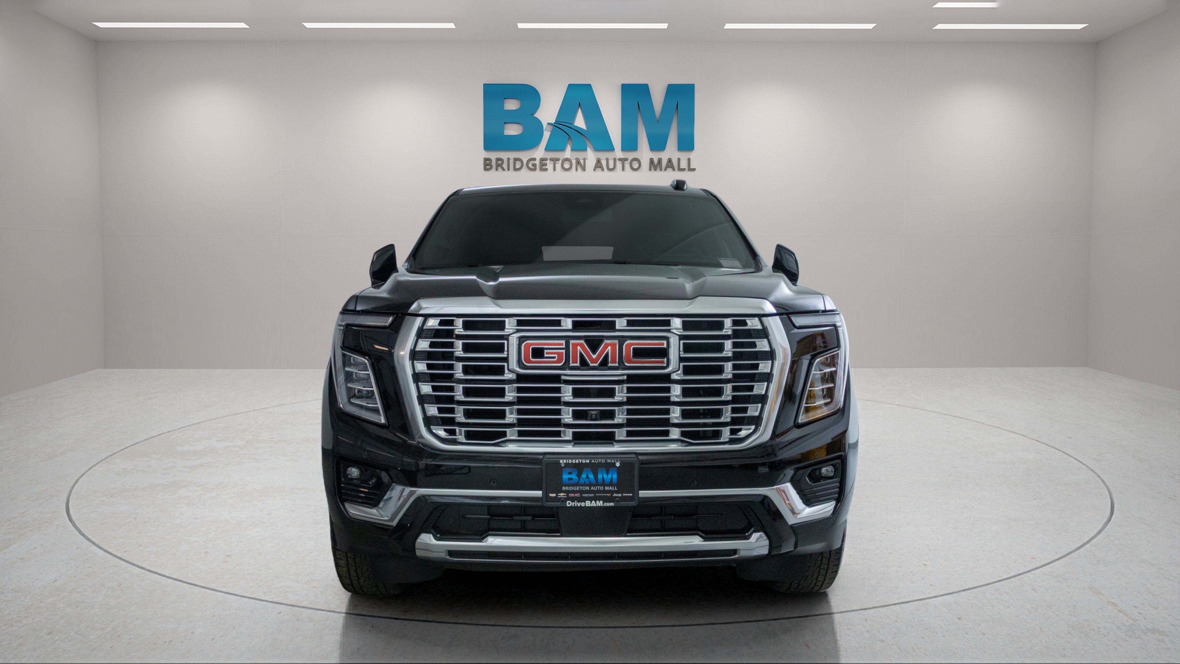 2025 GMC Yukon 4WD Denali