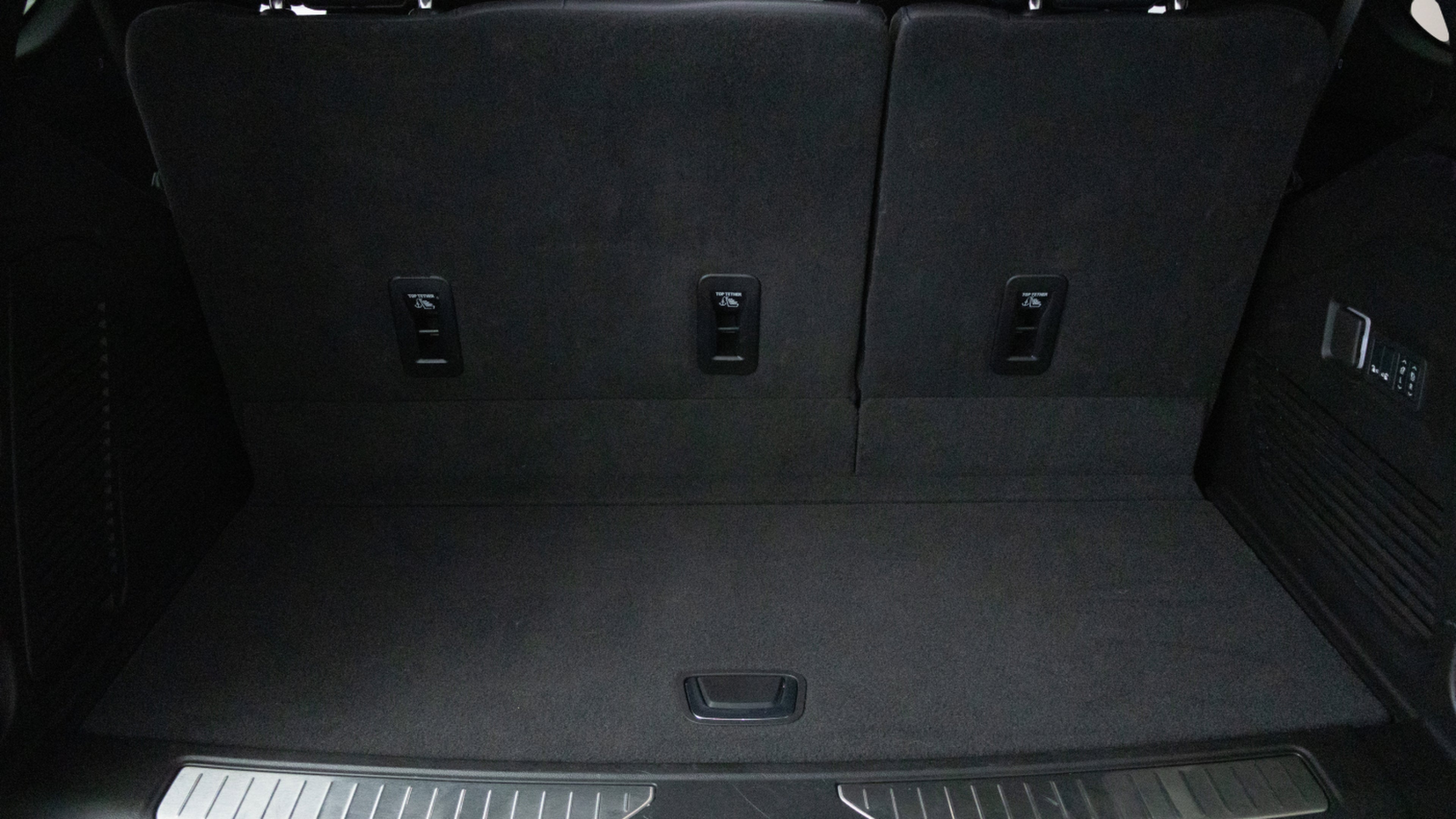2025 GMC Yukon 4WD Denali
