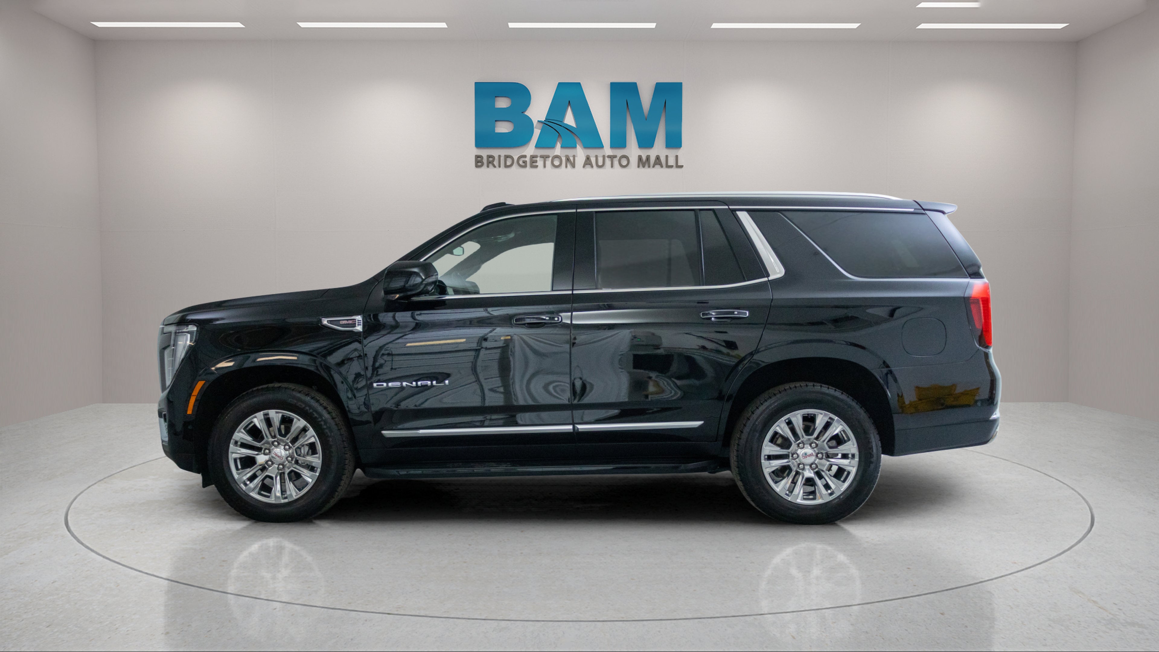 2025 GMC Yukon 4WD Denali