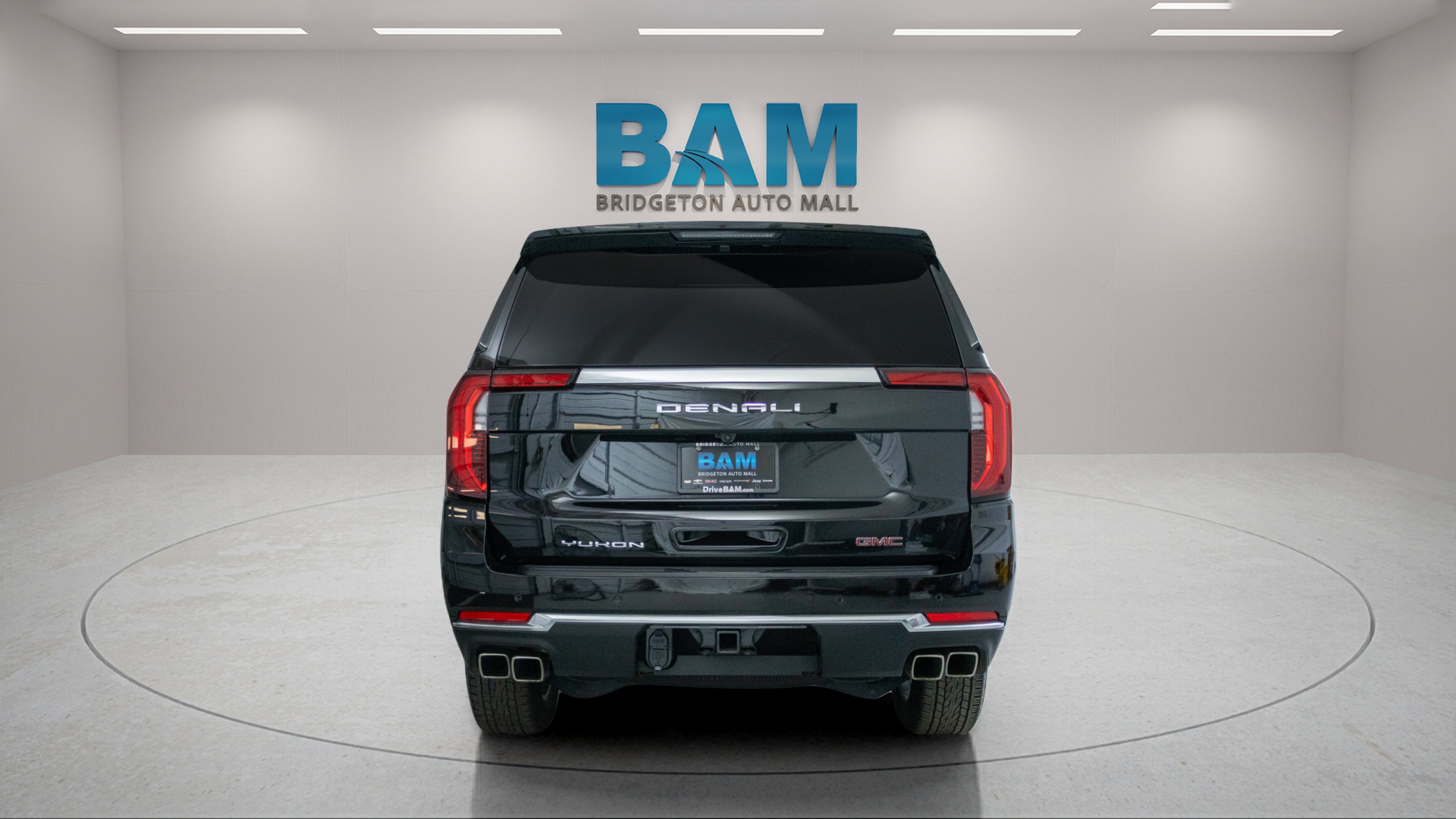 2025 GMC Yukon 4WD Denali