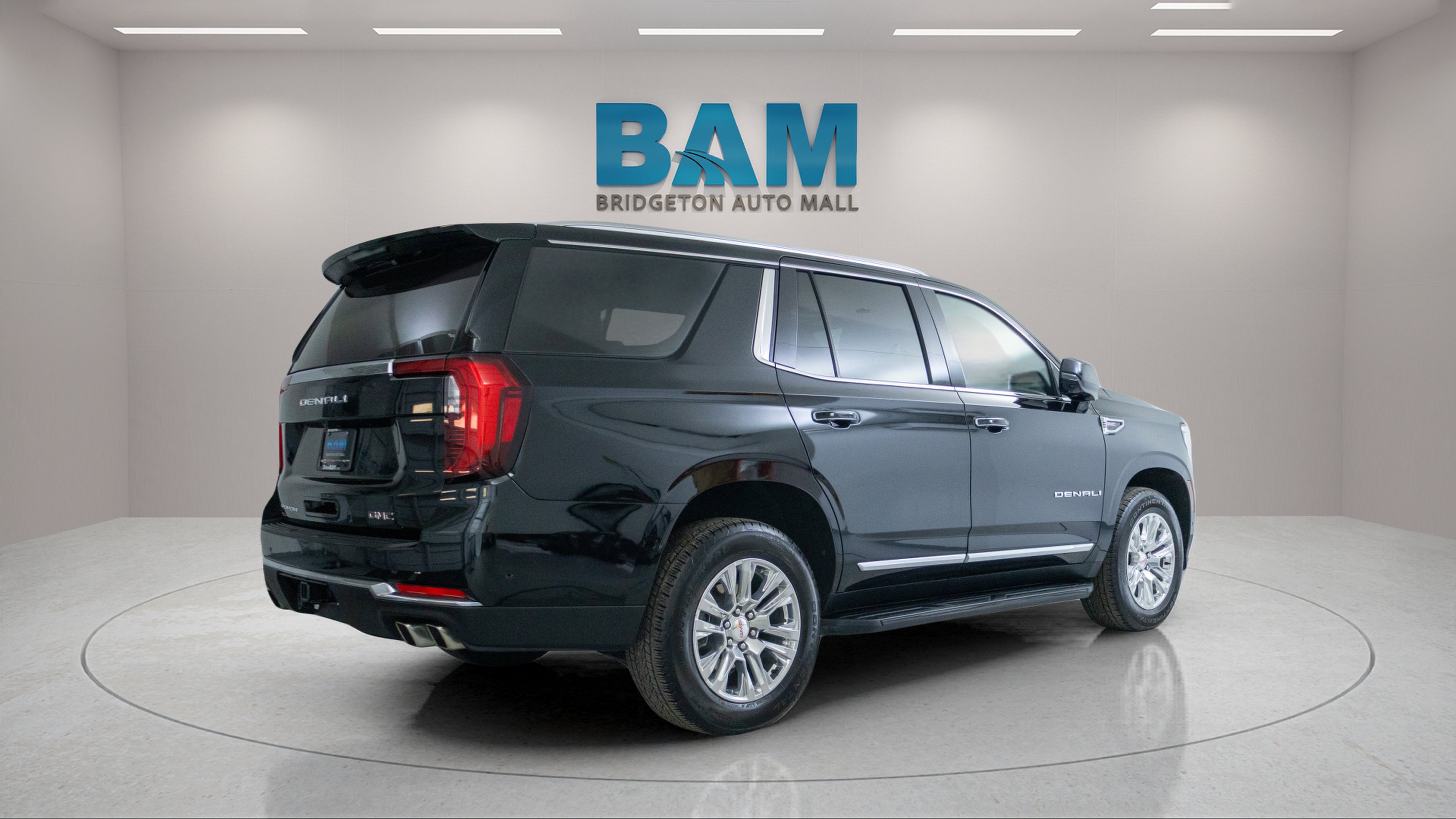 2025 GMC Yukon 4WD Denali
