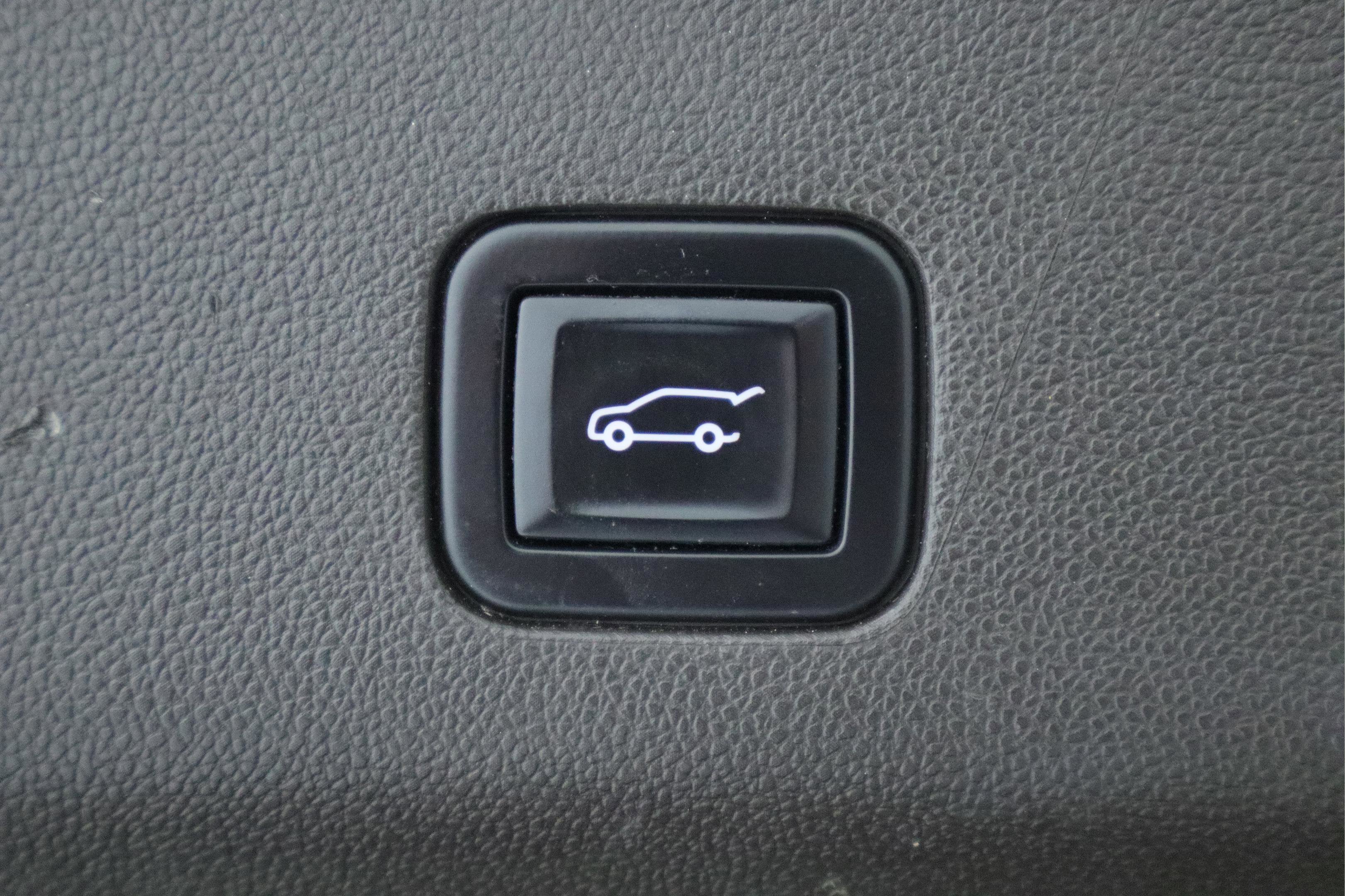 2022 GMC Yukon XL 4WD Denali