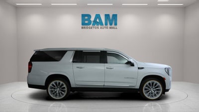 2022 GMC Yukon XL 4WD Denali