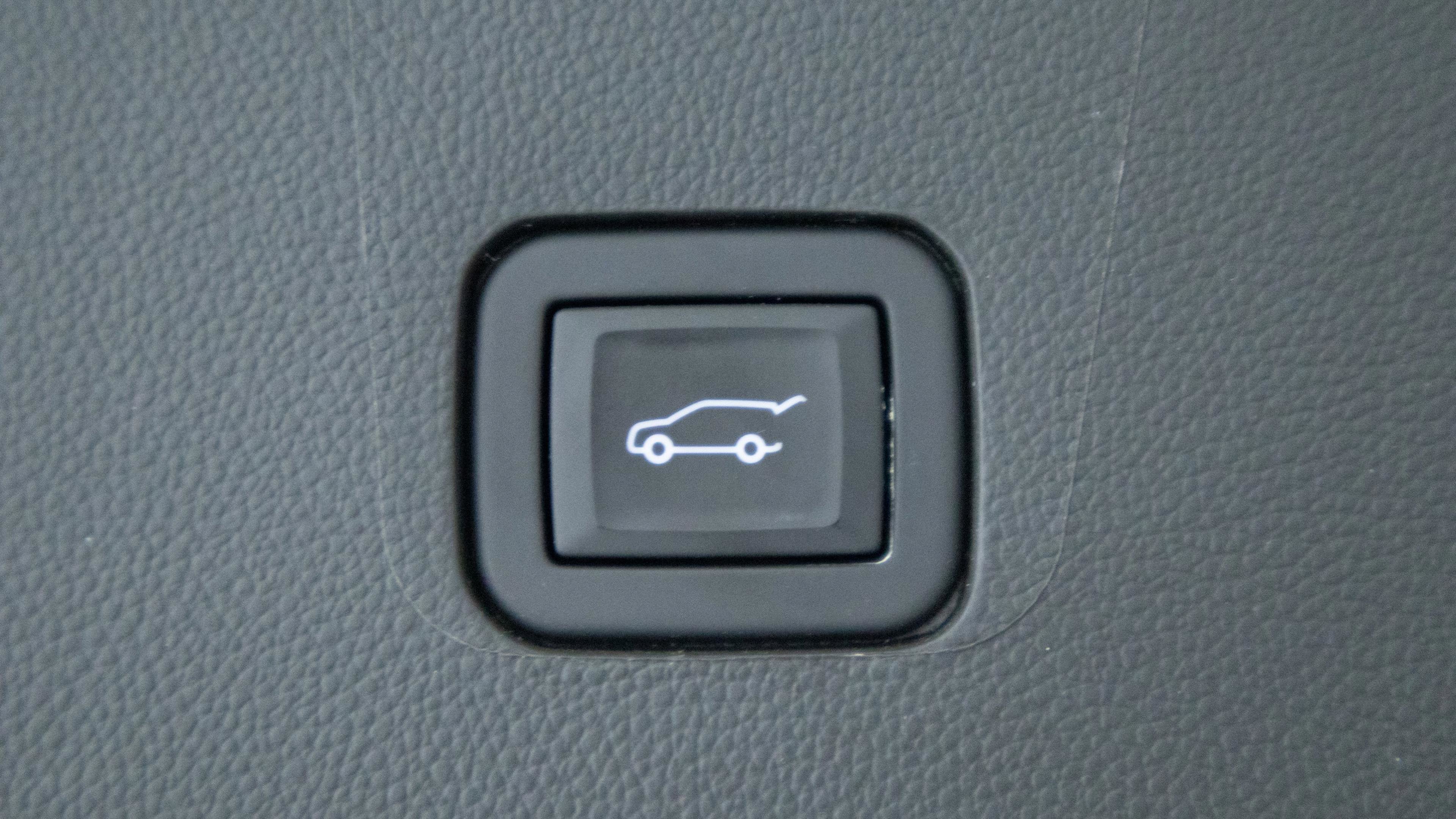 2023 Chevrolet Traverse AWD LT Cloth