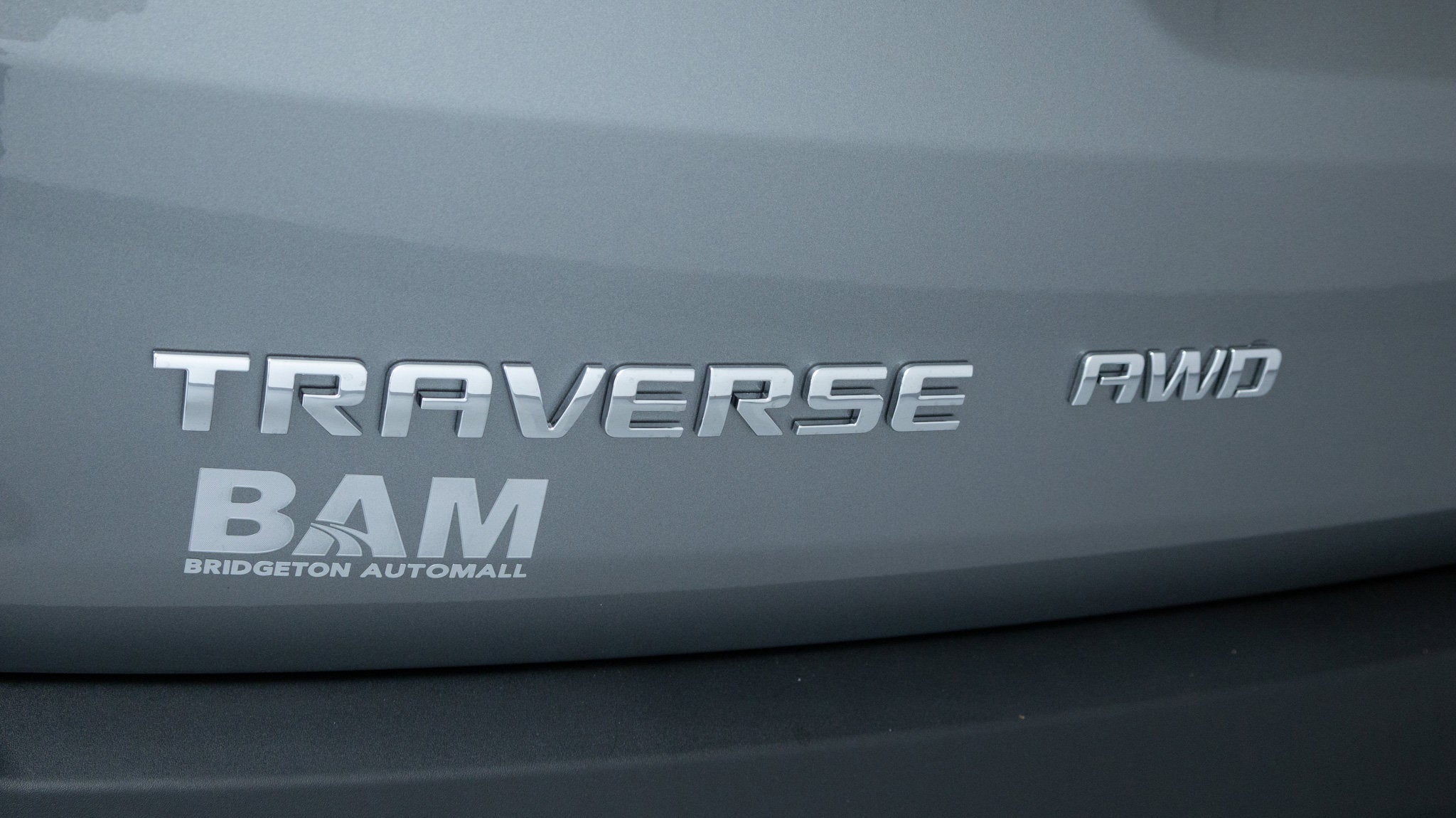 2023 Chevrolet Traverse AWD LT Cloth