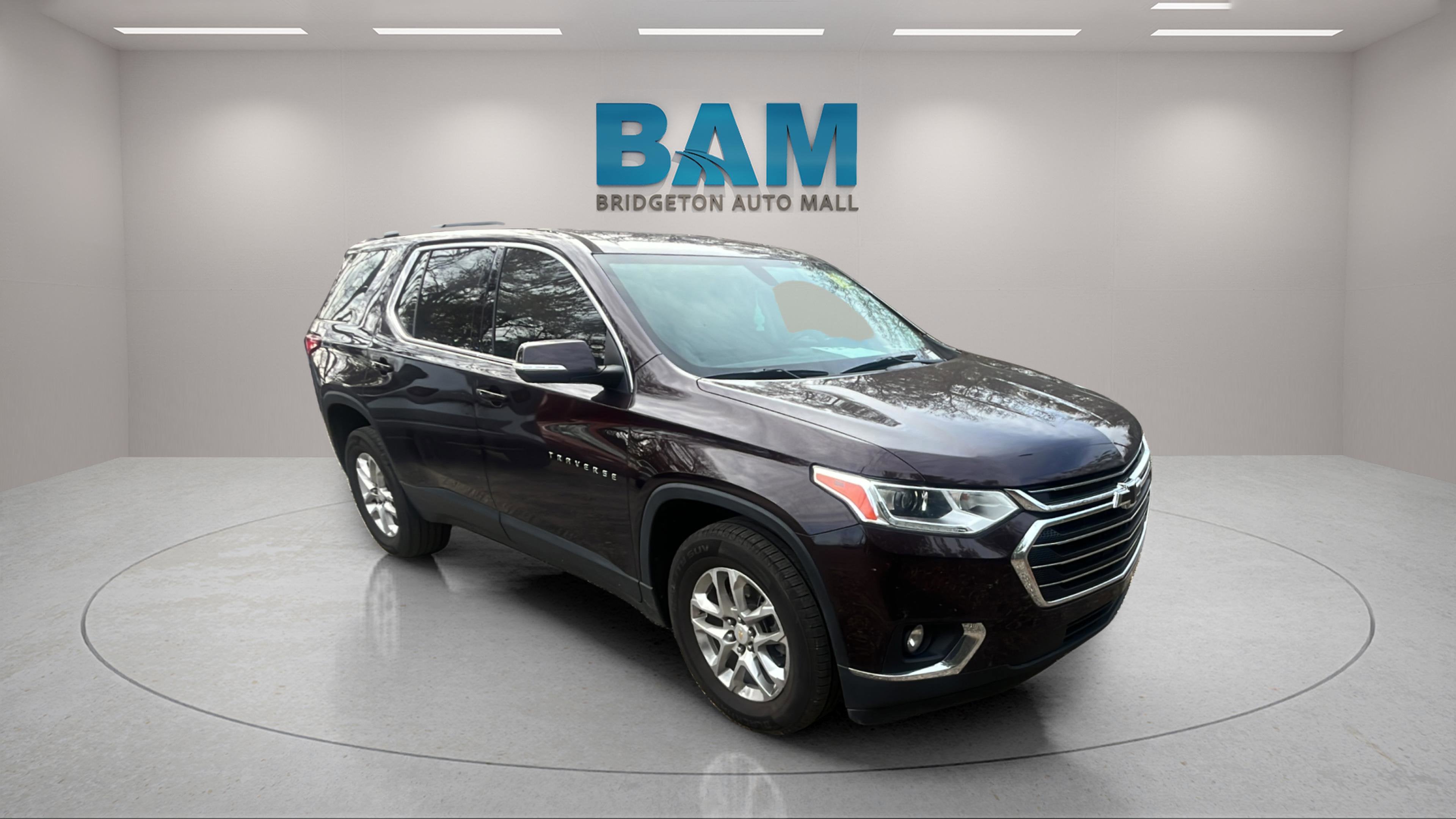 2021 Chevrolet Traverse AWD LT Leather