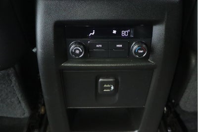 2023 Chevrolet Traverse AWD LT Leather