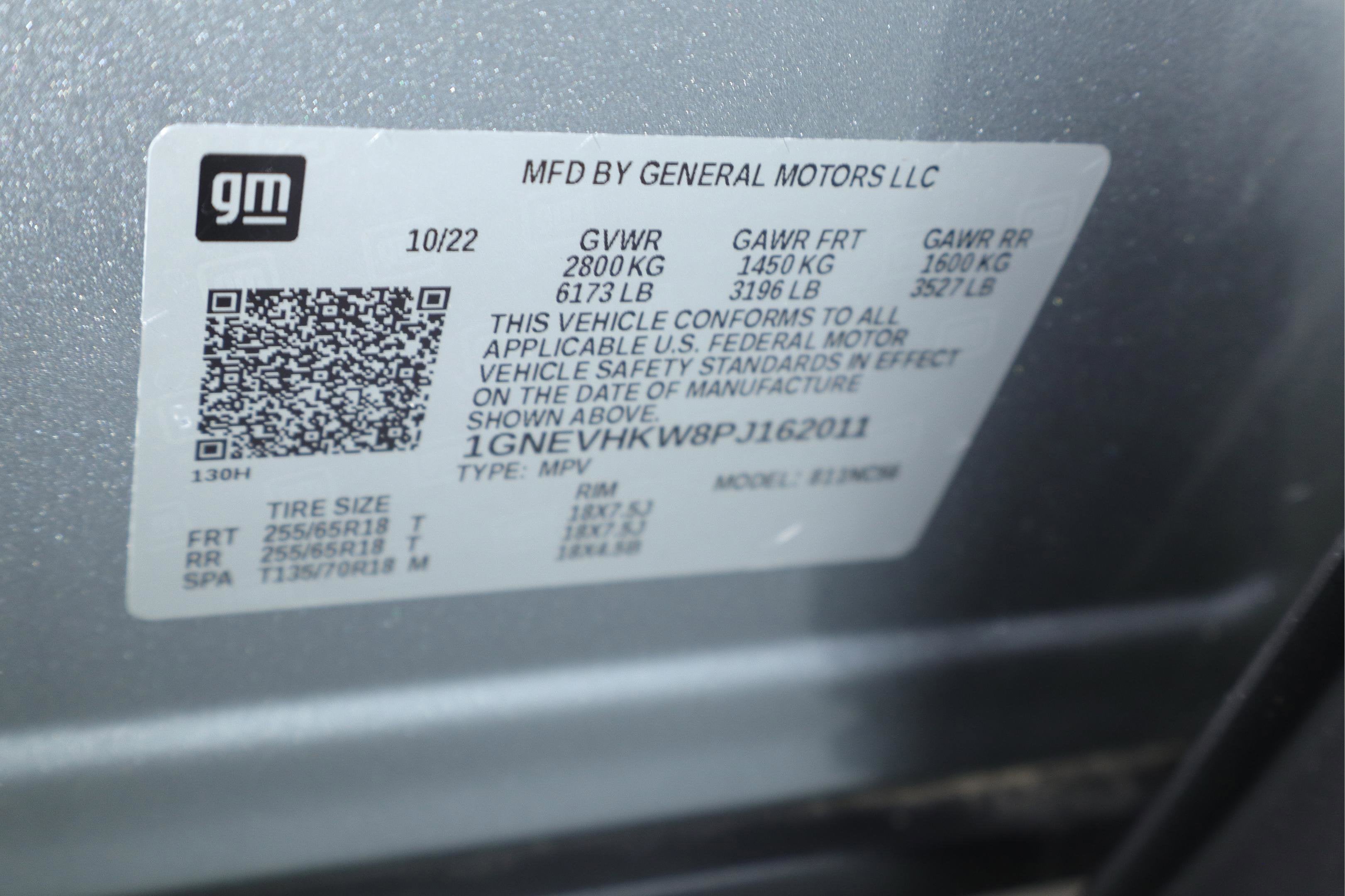 2023 Chevrolet Traverse AWD LT Leather