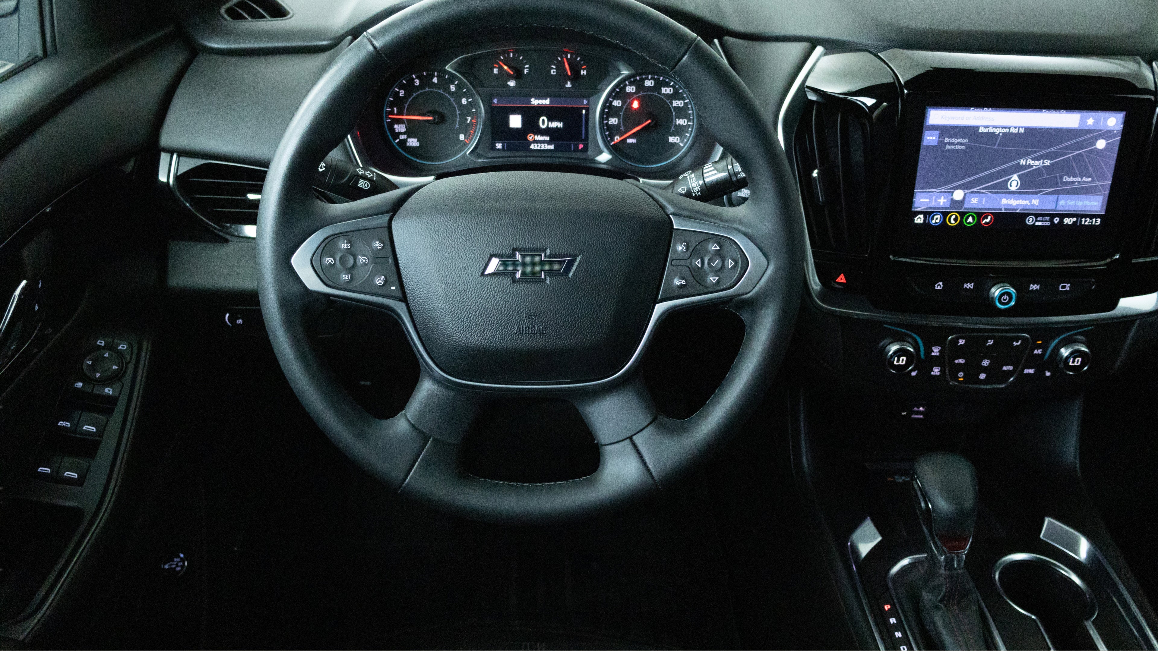 2023 Chevrolet Traverse AWD RS