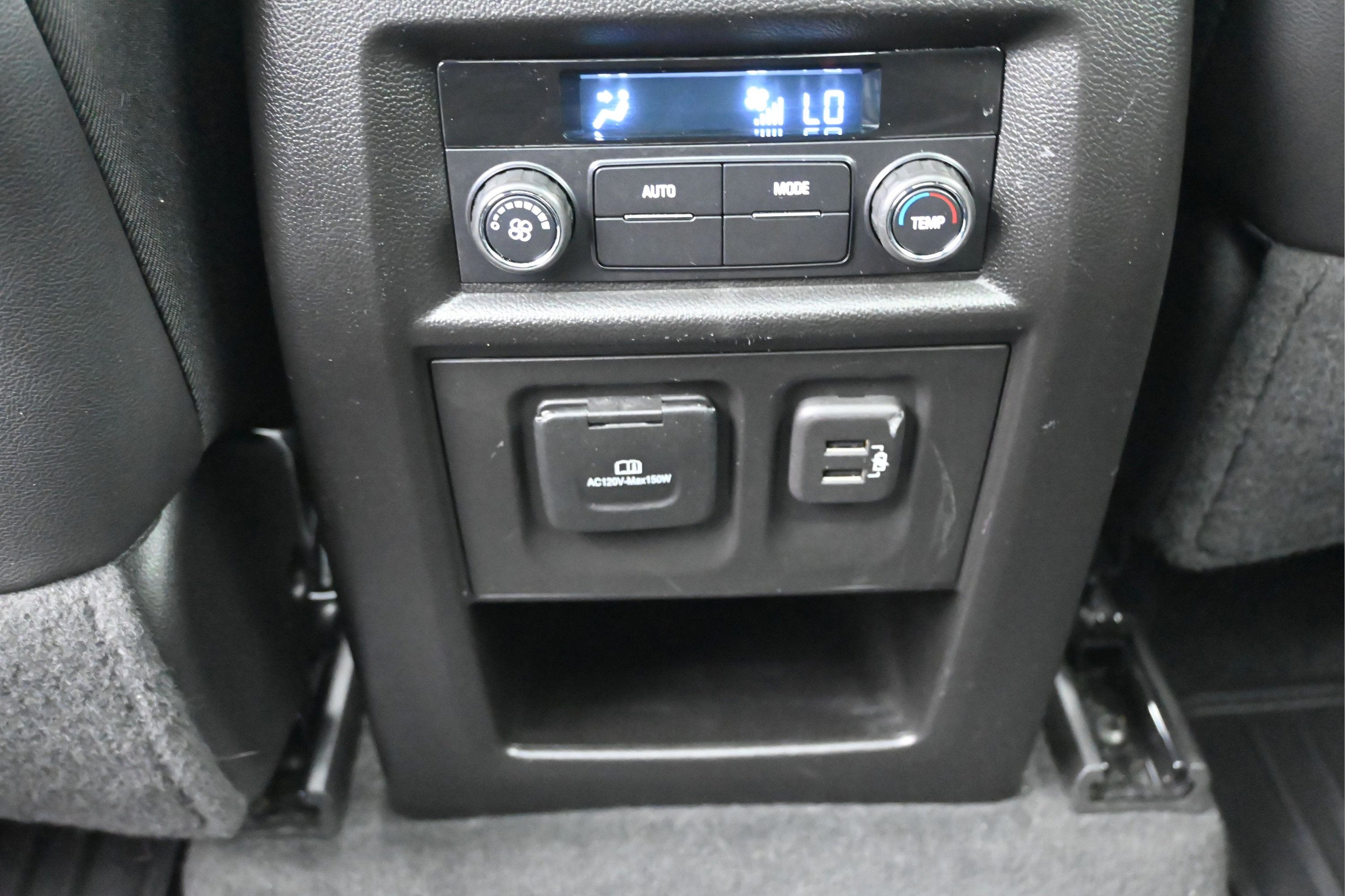 2023 Chevrolet Traverse AWD RS