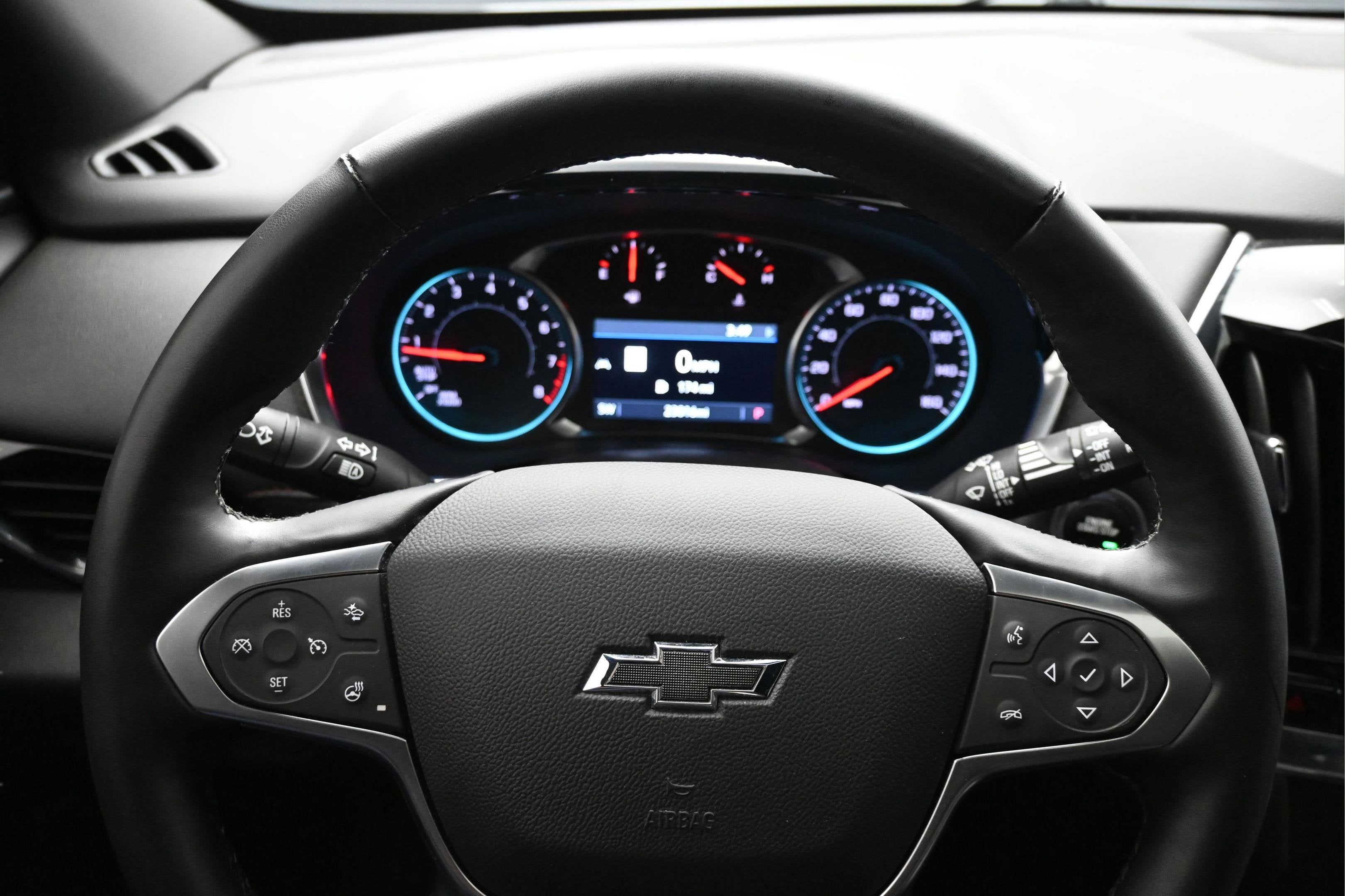 2023 Chevrolet Traverse AWD RS