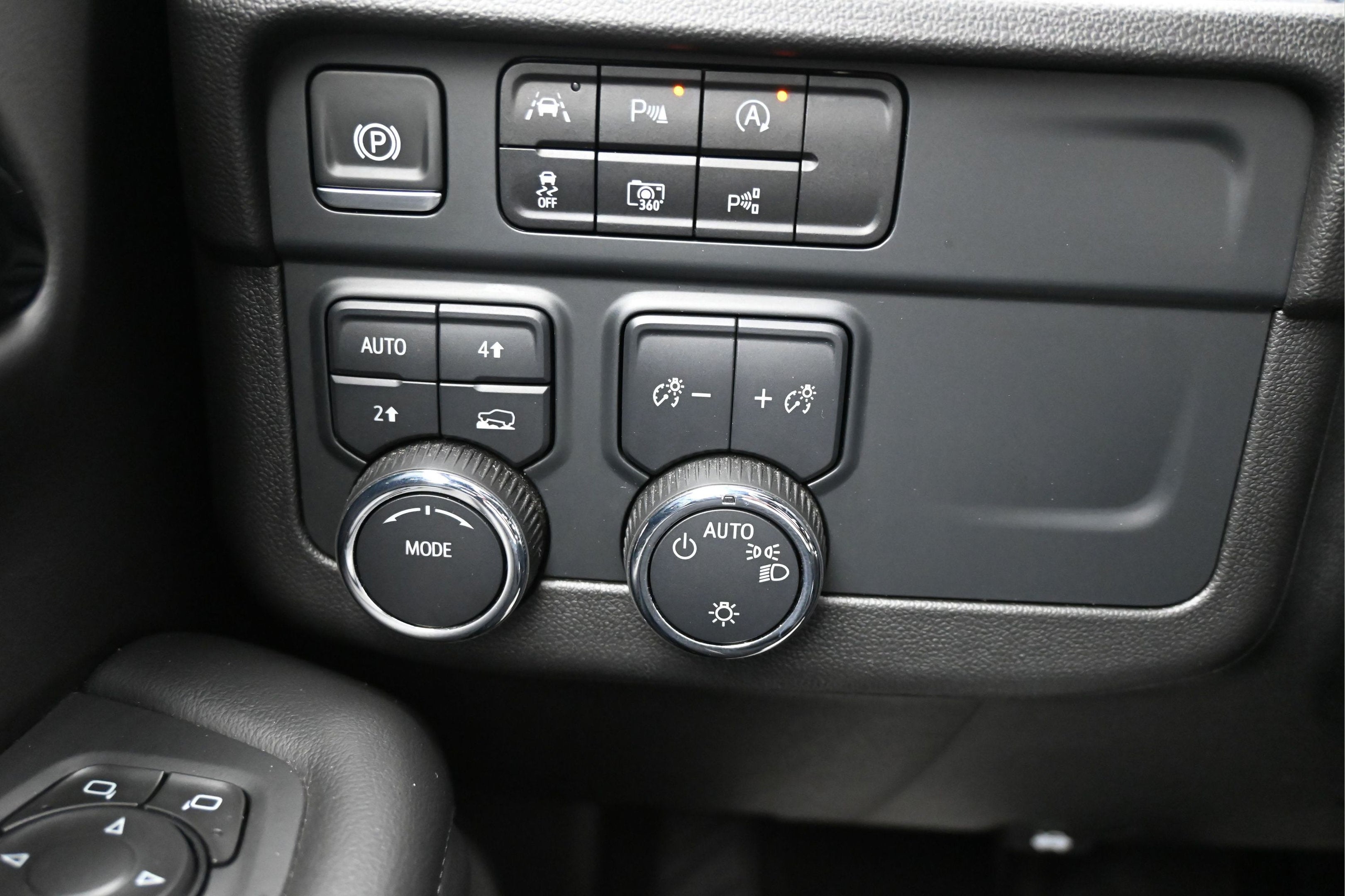 2025 Chevrolet Tahoe 4WD LT