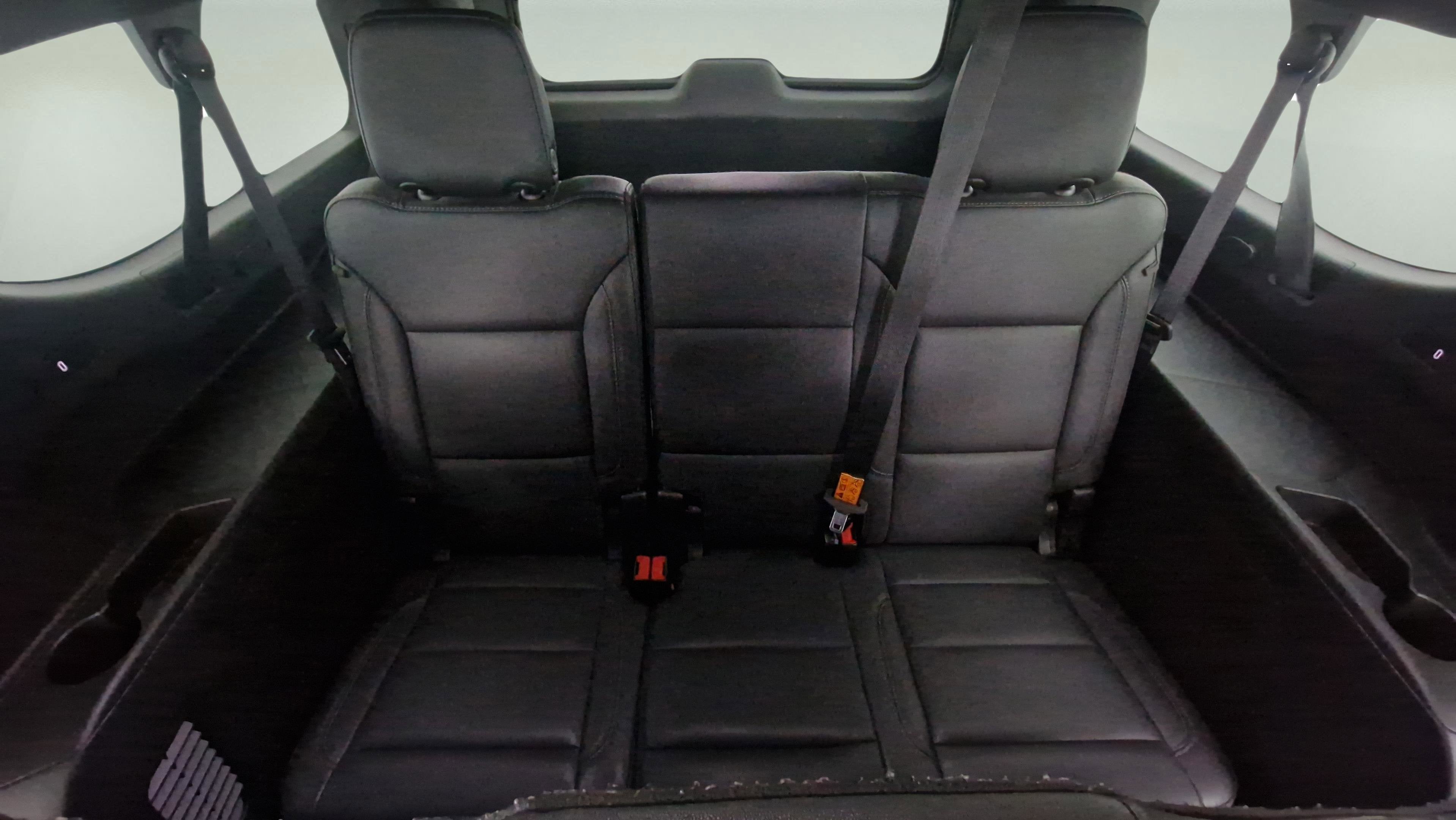 2023 Chevrolet Suburban 4WD LT