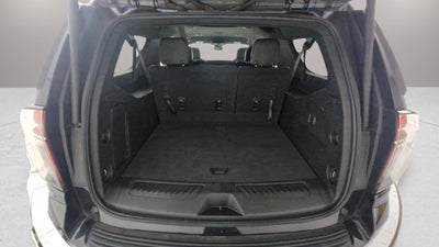 2023 Chevrolet Suburban 4WD LT