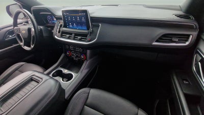 2023 Chevrolet Suburban 4WD LT