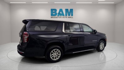 2023 Chevrolet Suburban 4WD LT