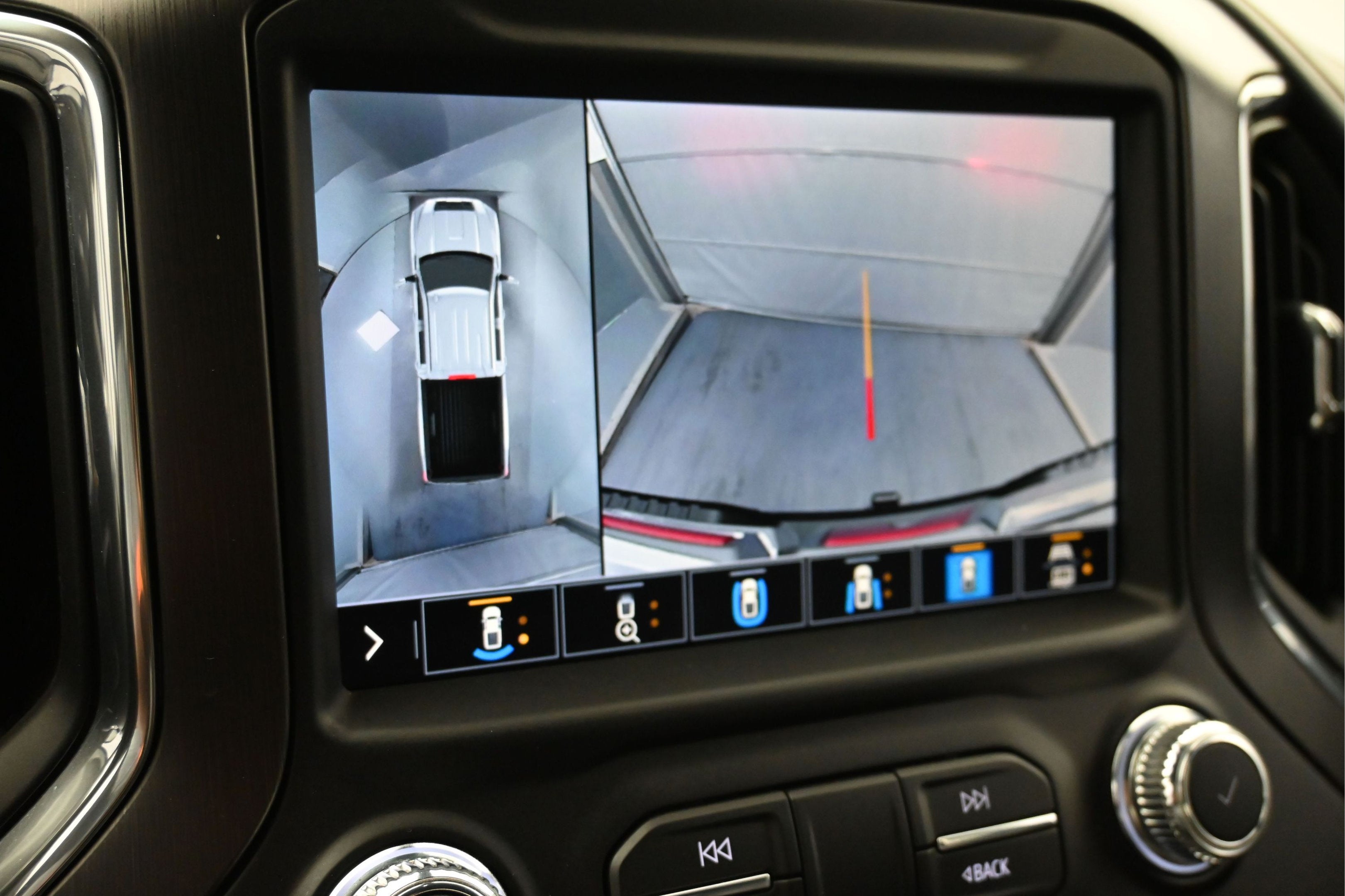 2020 GMC Sierra 2500HD 4WD Crew Cab Standard Bed AT4