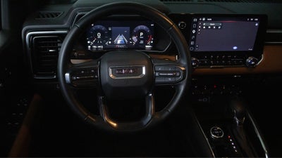 2024 GMC Canyon 4WD AT4