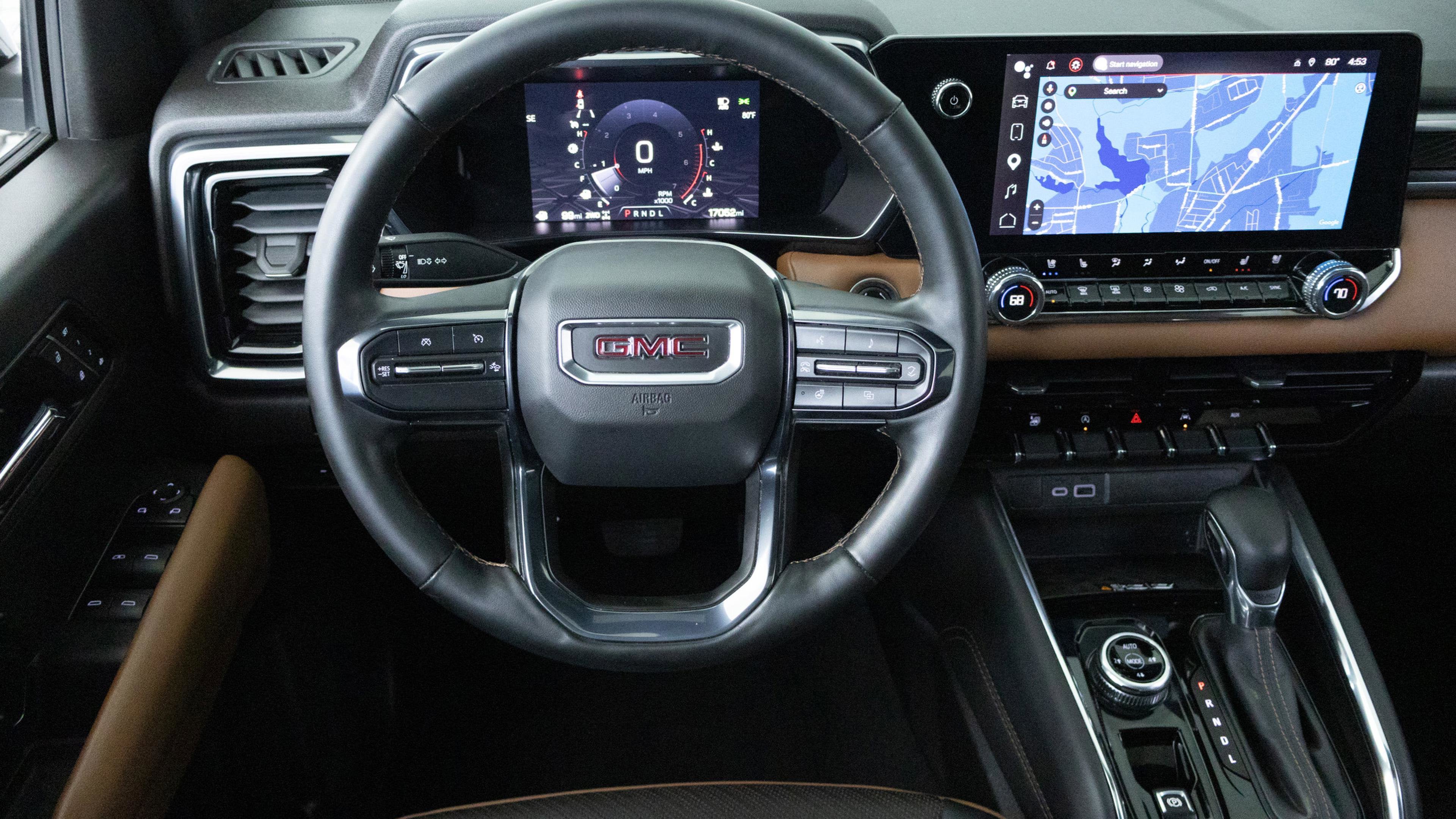 2023 GMC Canyon 4WD AT4