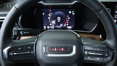 2023 GMC Canyon 4WD AT4