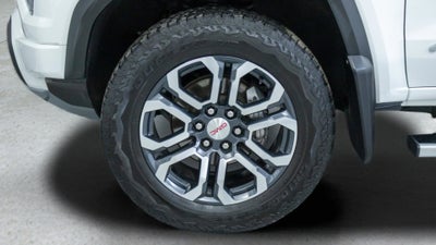2023 GMC Canyon 4WD AT4