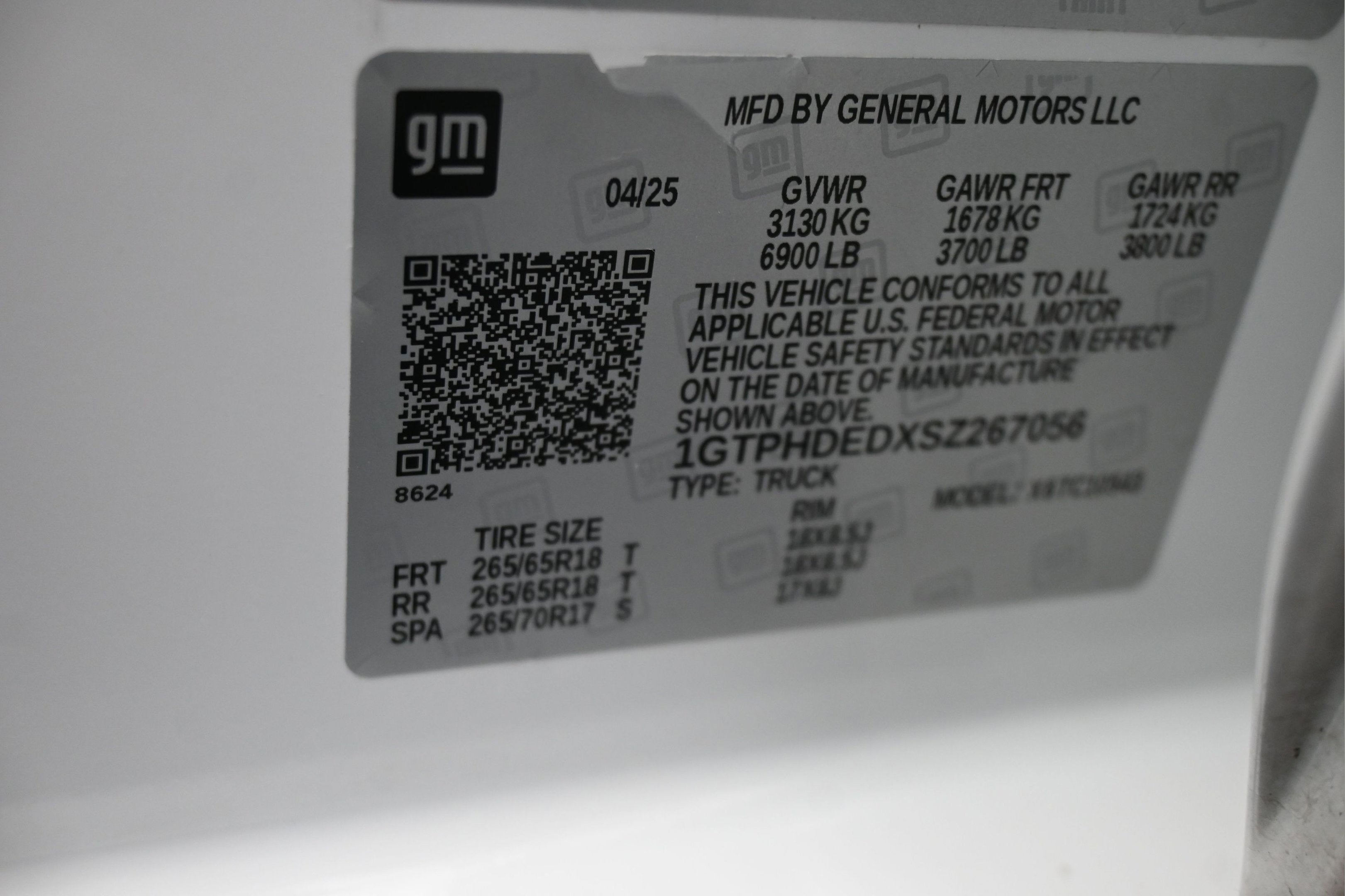 2025 GMC Sierra 1500 2WD Crew Cab Short Box SLT