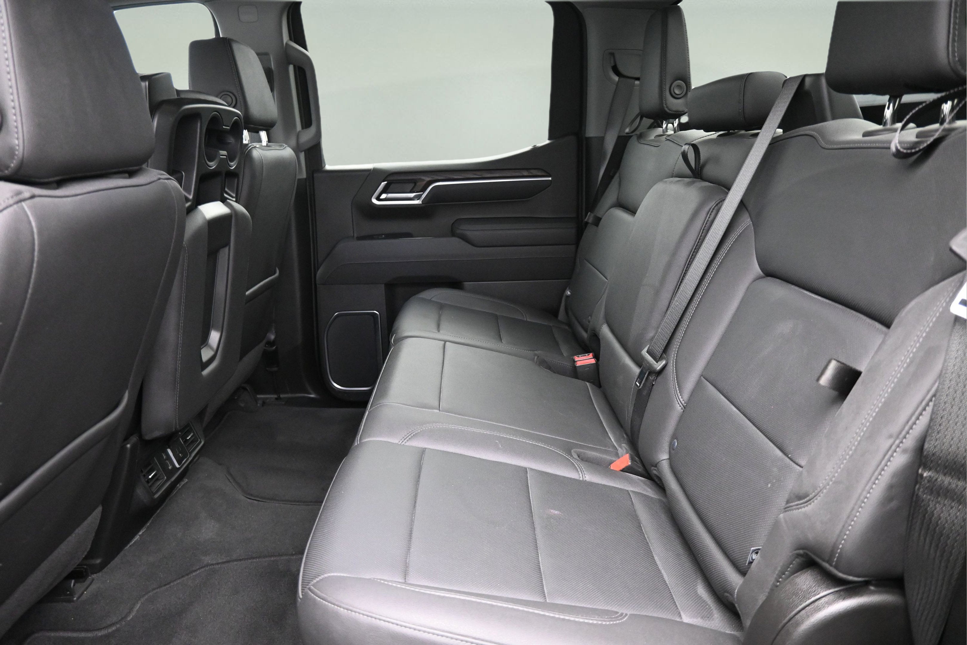 2026 GMC Sierra 1500 Crew Cab, Short Bed, SLT, 4WD