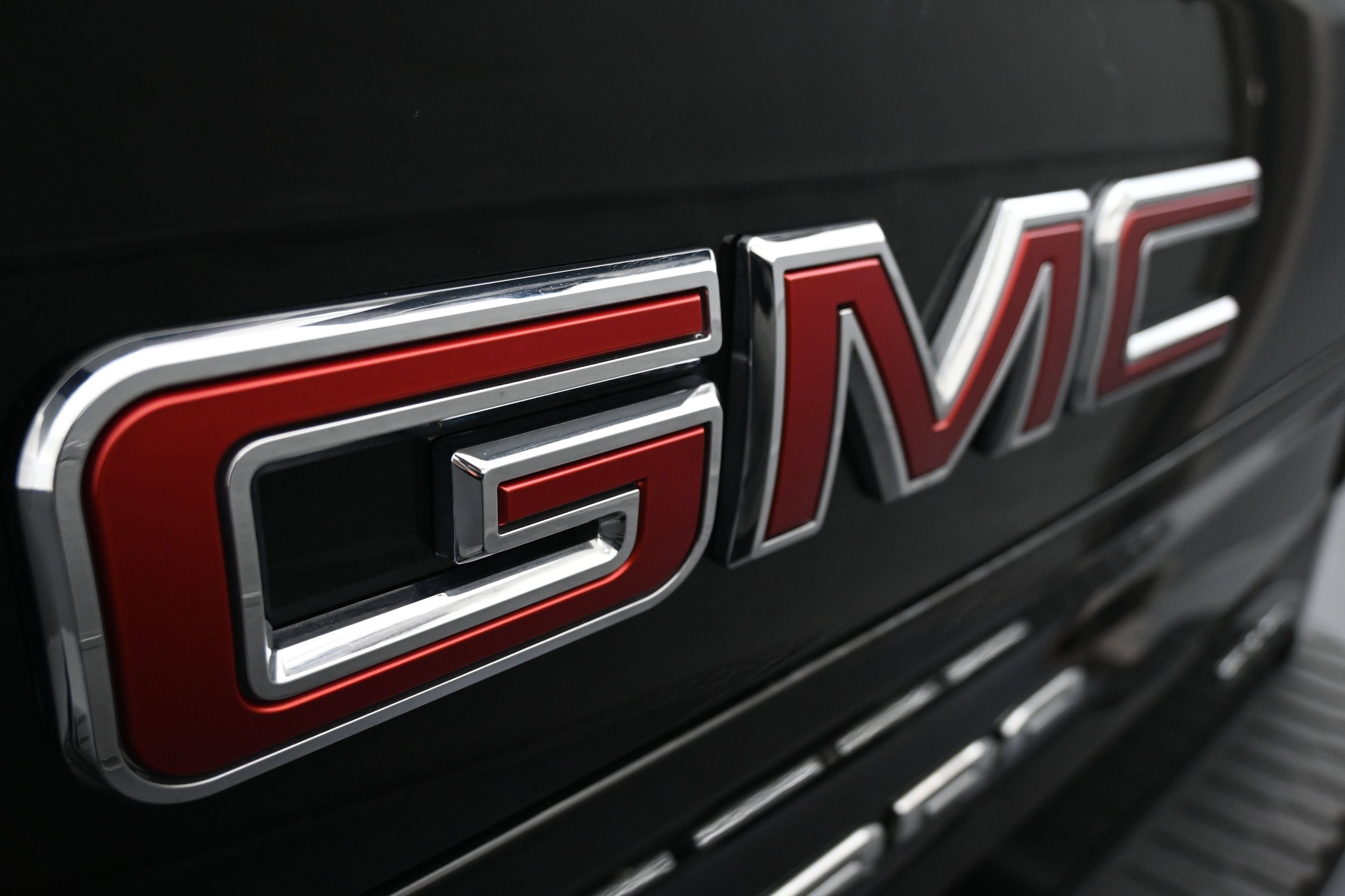 2026 GMC Sierra 1500 Crew Cab, Short Bed, SLT, 4WD
