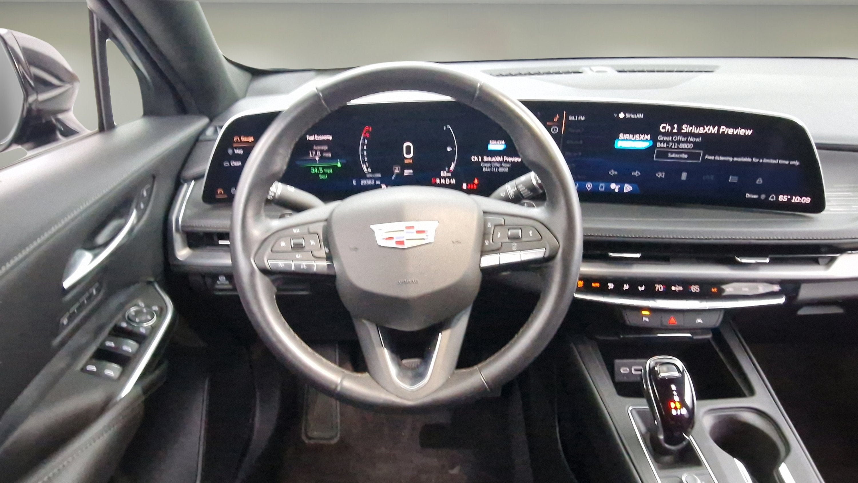 2024 Cadillac XT4 FWD Premium Luxury