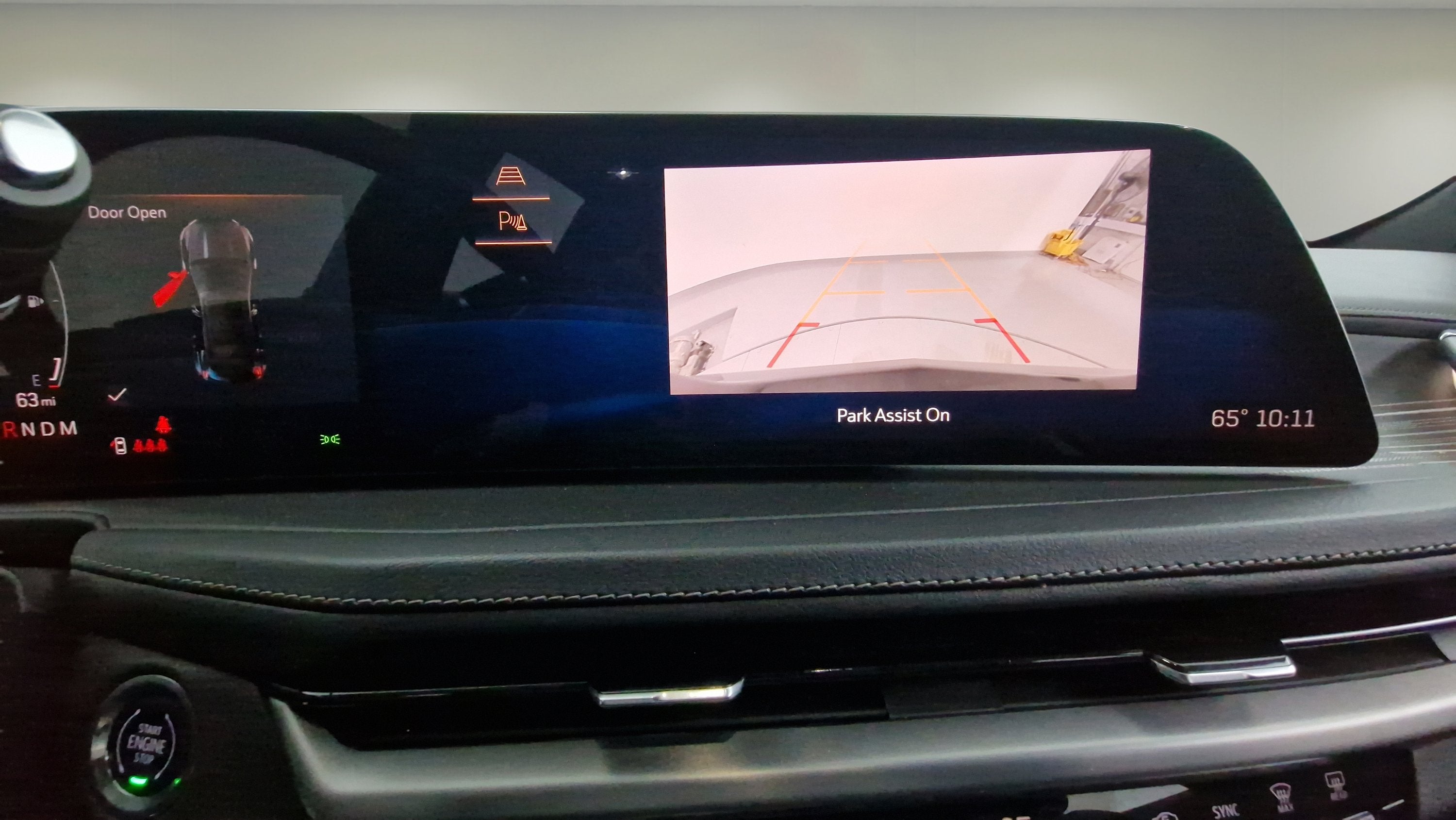 2024 Cadillac XT4 FWD Premium Luxury