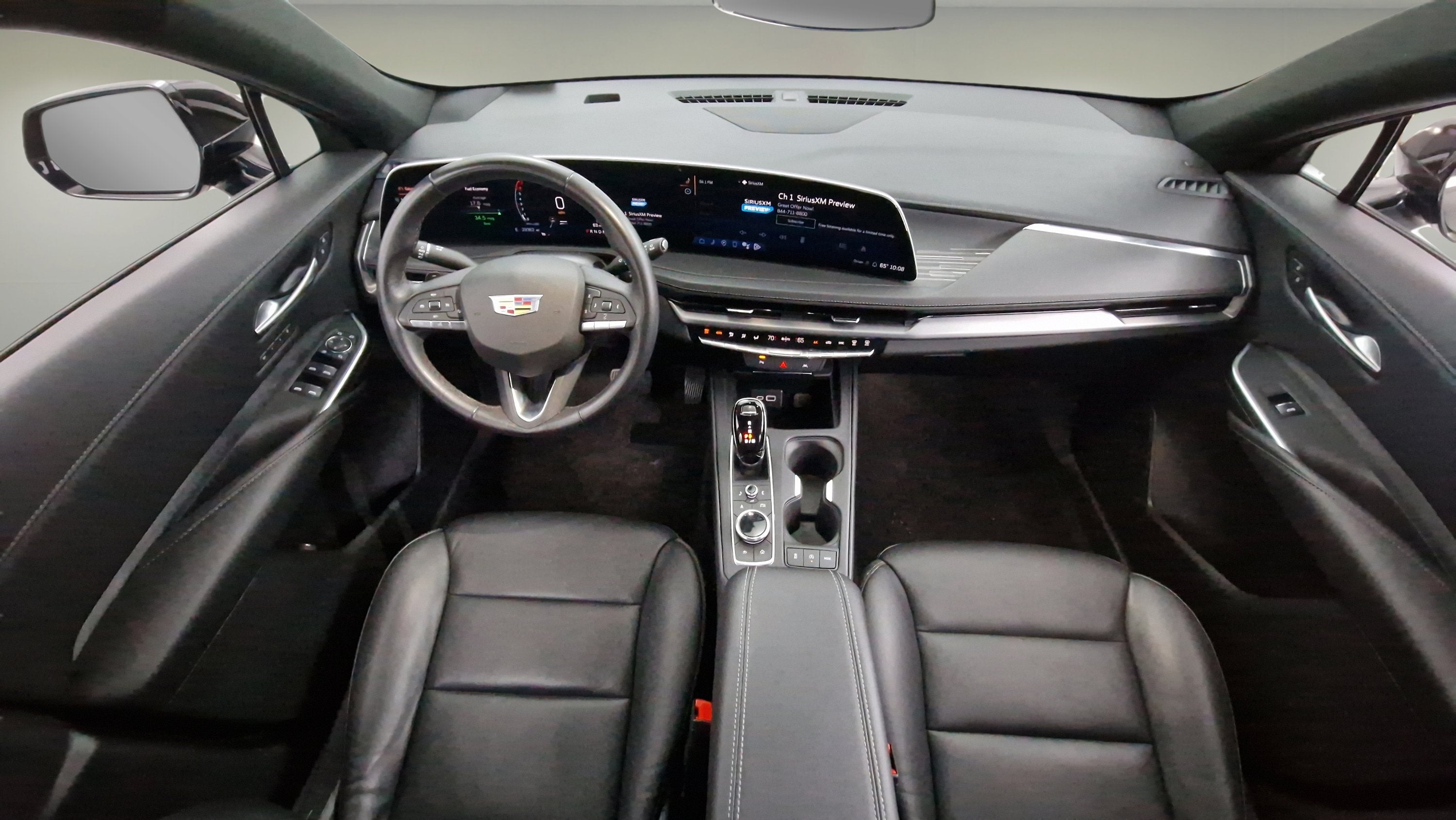 2024 Cadillac XT4 FWD Premium Luxury