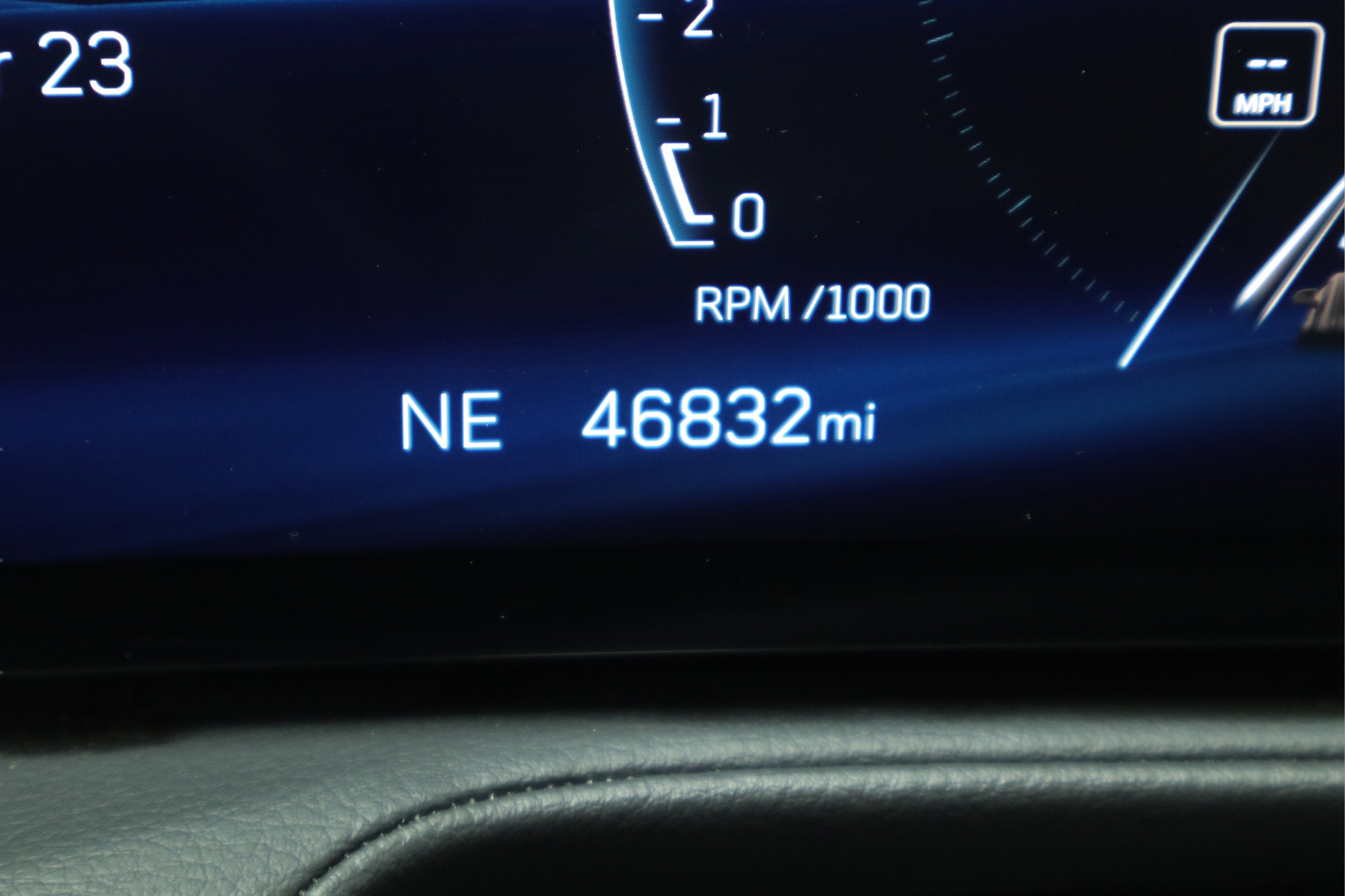 2024 Cadillac XT4 AWD Premium Luxury