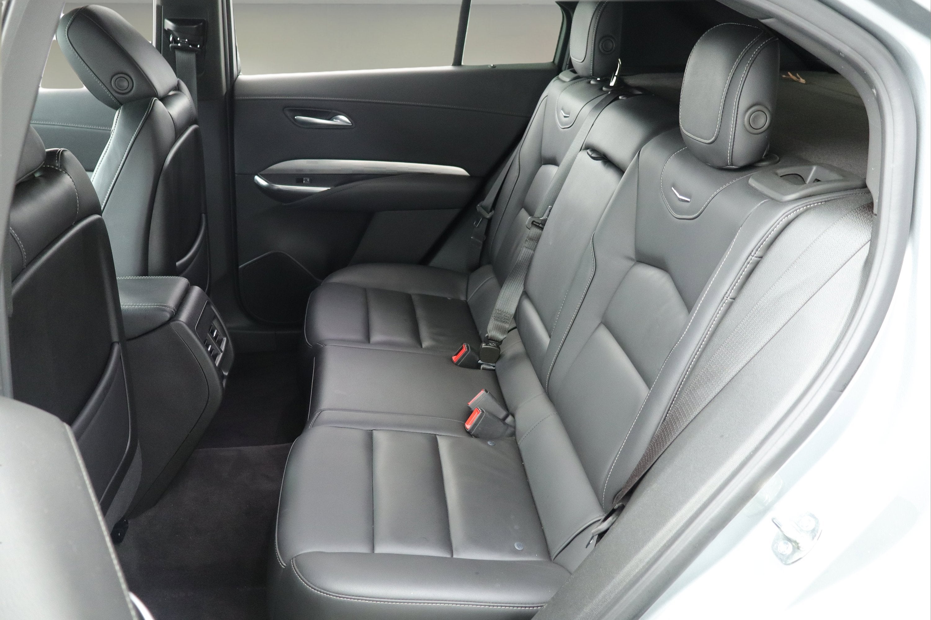 2024 Cadillac XT4 AWD Premium Luxury