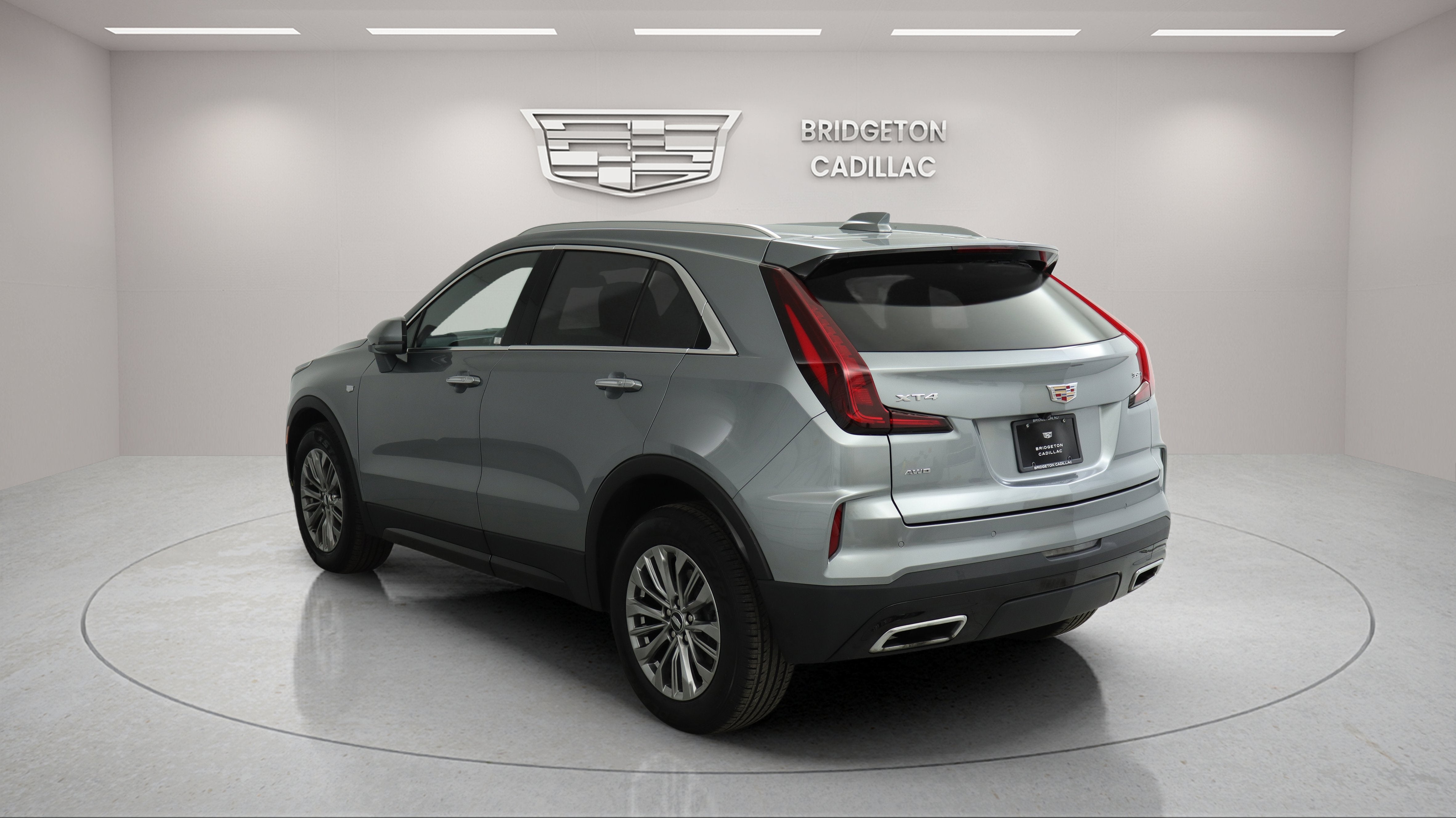 2024 Cadillac XT4 AWD Premium Luxury