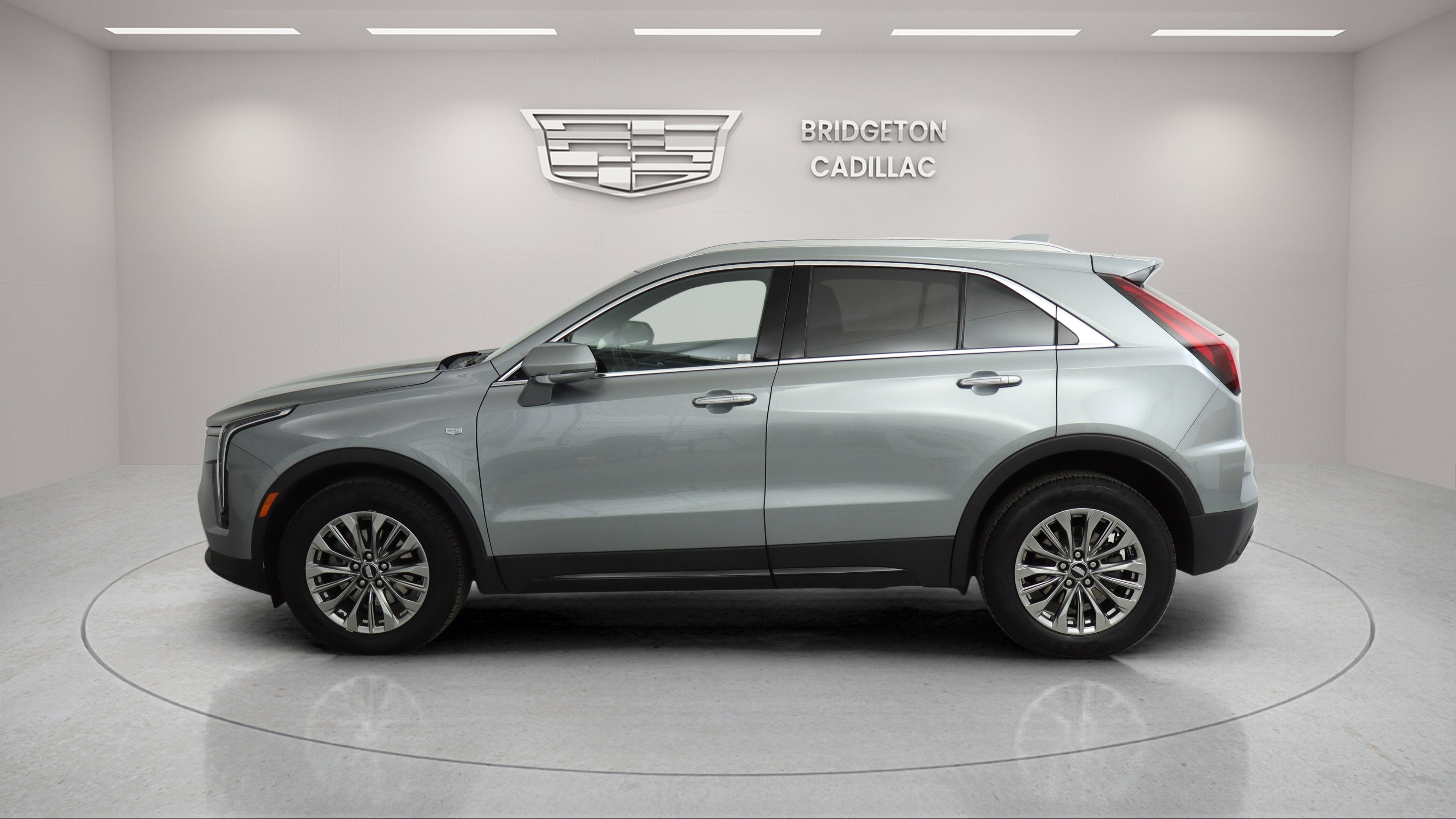 2024 Cadillac XT4 AWD Premium Luxury