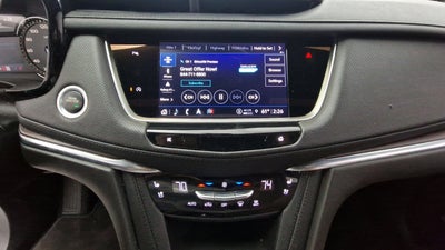 2022 Cadillac XT5 AWD Premium Luxury