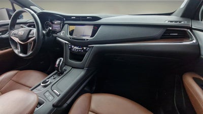 2022 Cadillac XT5 AWD Premium Luxury