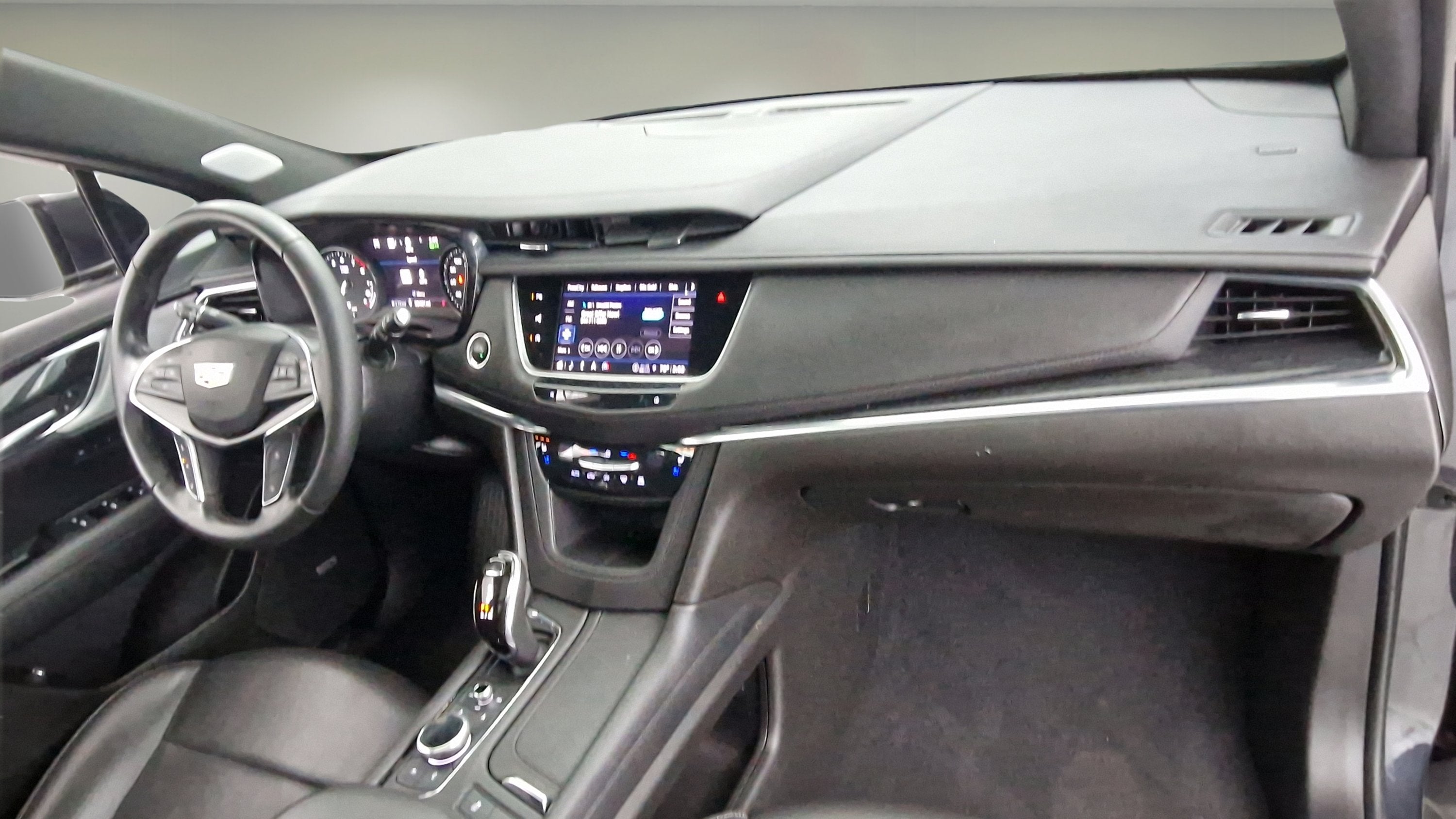 2022 Cadillac XT5 AWD Premium Luxury