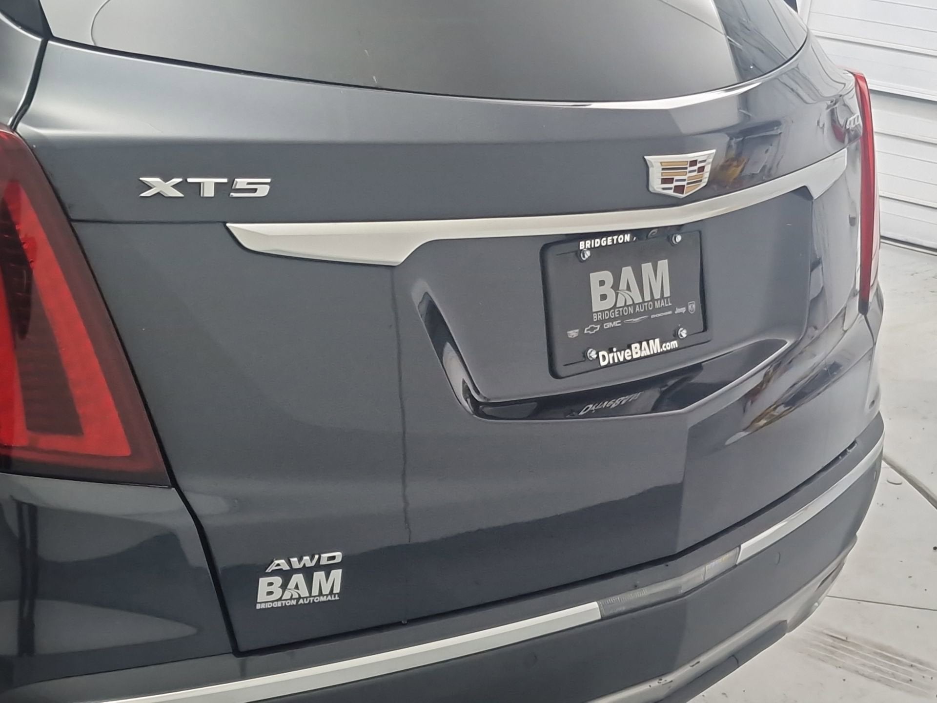 2022 Cadillac XT5 AWD Premium Luxury