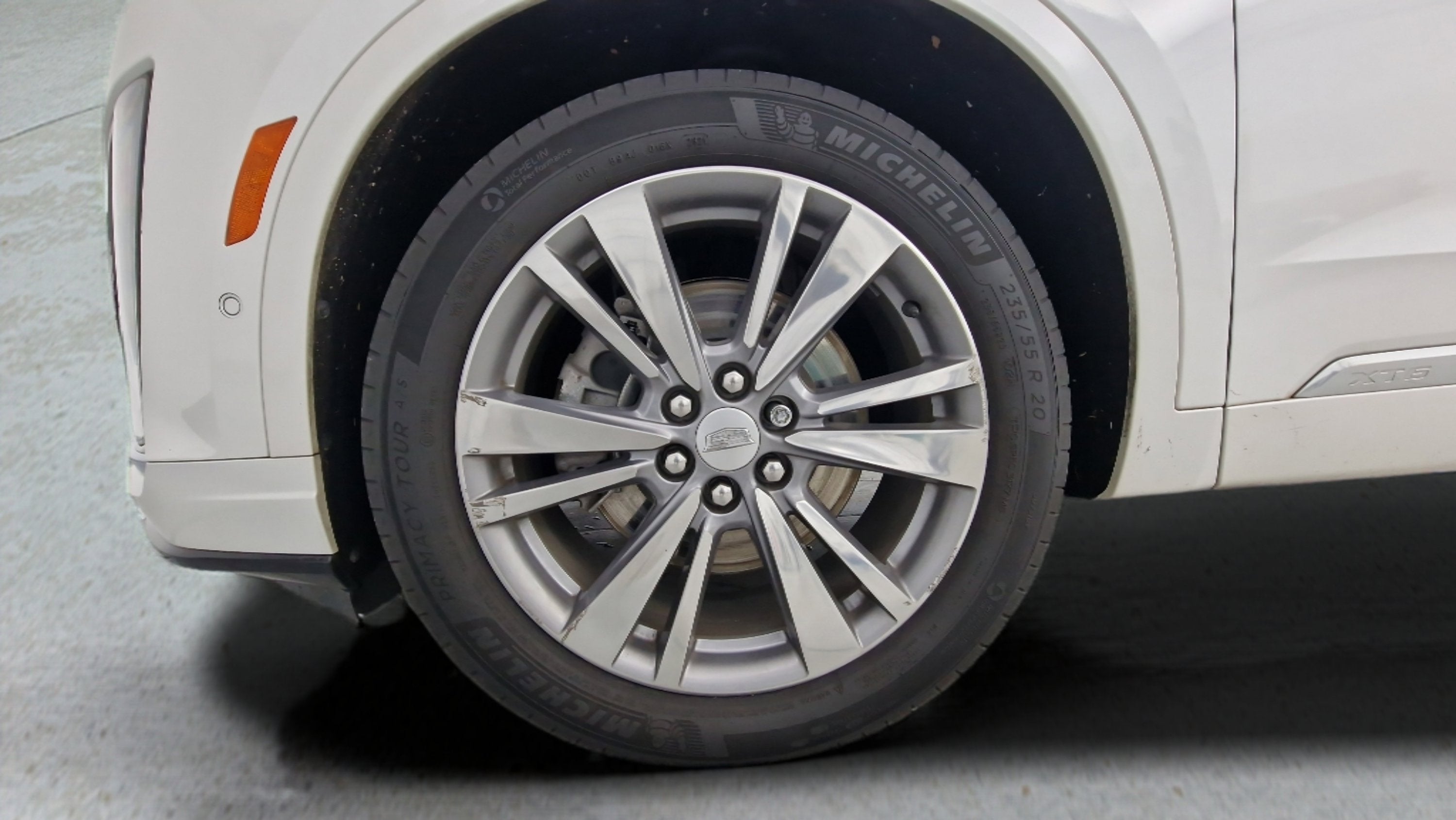 2022 Cadillac XT6 AWD Premium Luxury