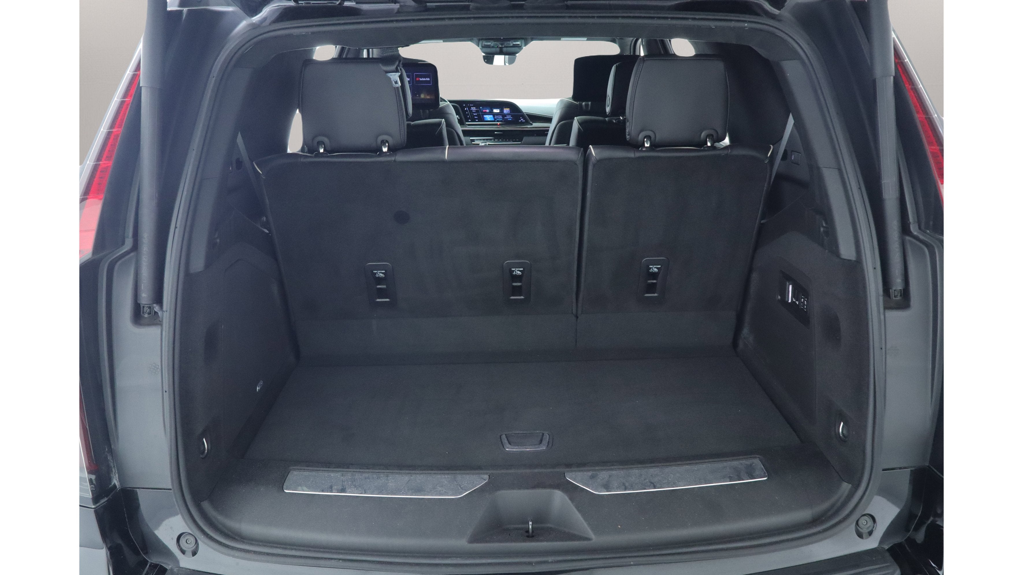 2022 Cadillac Escalade 4WD Sport Platinum