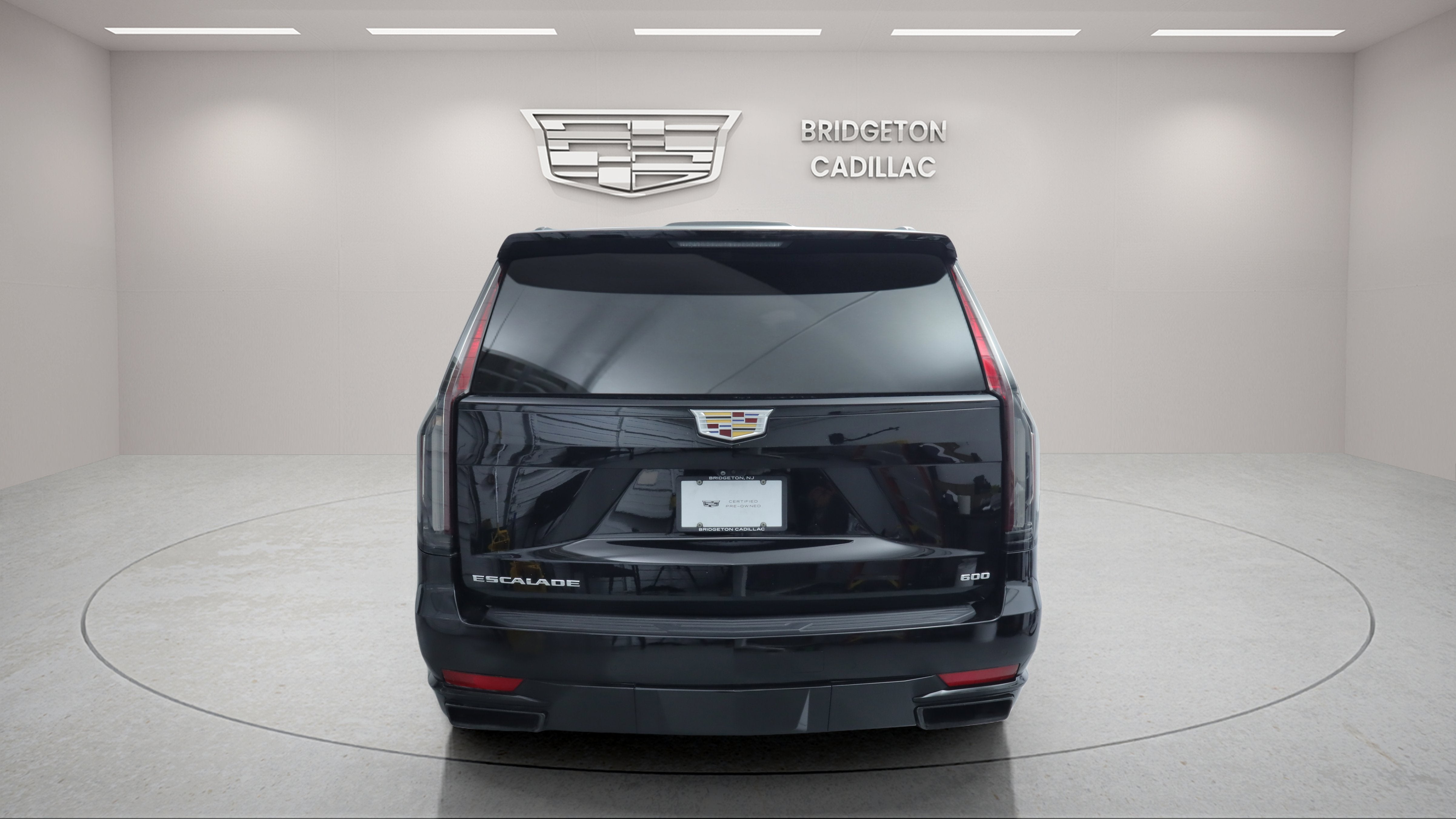 2022 Cadillac Escalade 4WD Sport Platinum