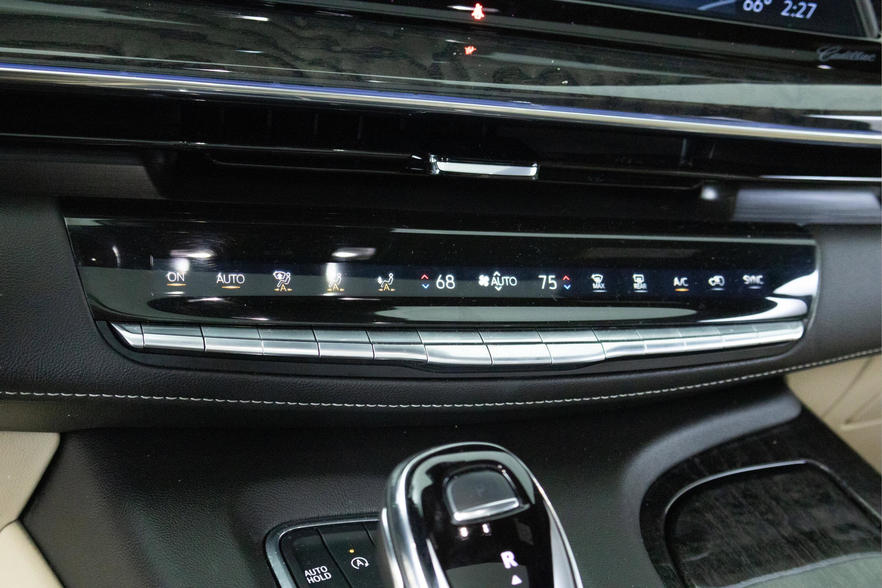 2023 Cadillac Escalade ESV 4WD Premium Luxury