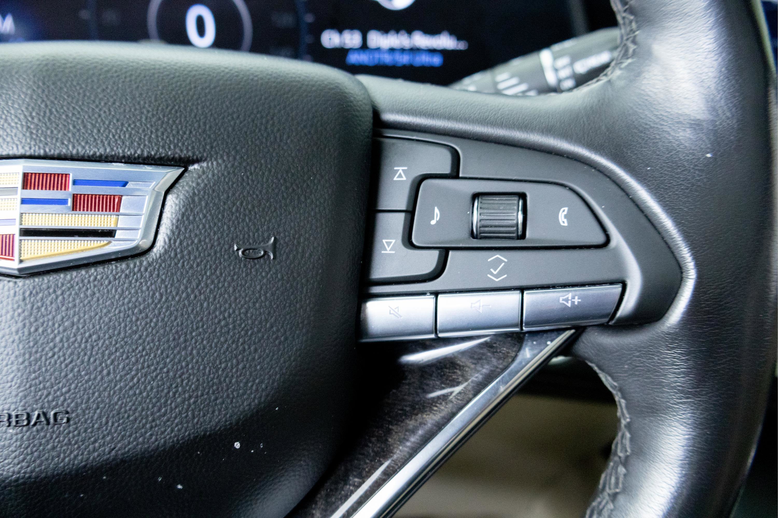 2023 Cadillac Escalade ESV 4WD Premium Luxury