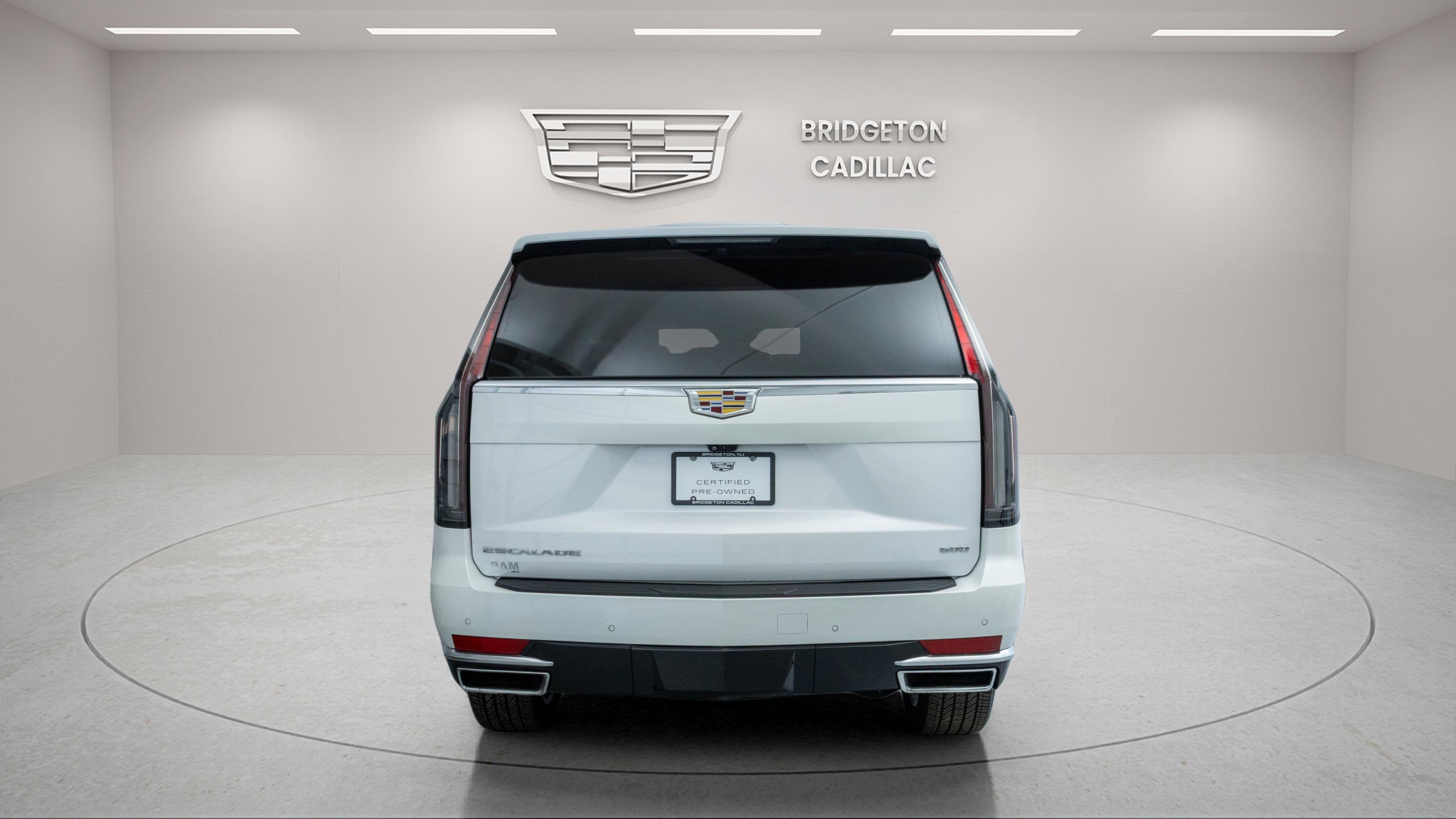 2023 Cadillac Escalade ESV 4WD Premium Luxury