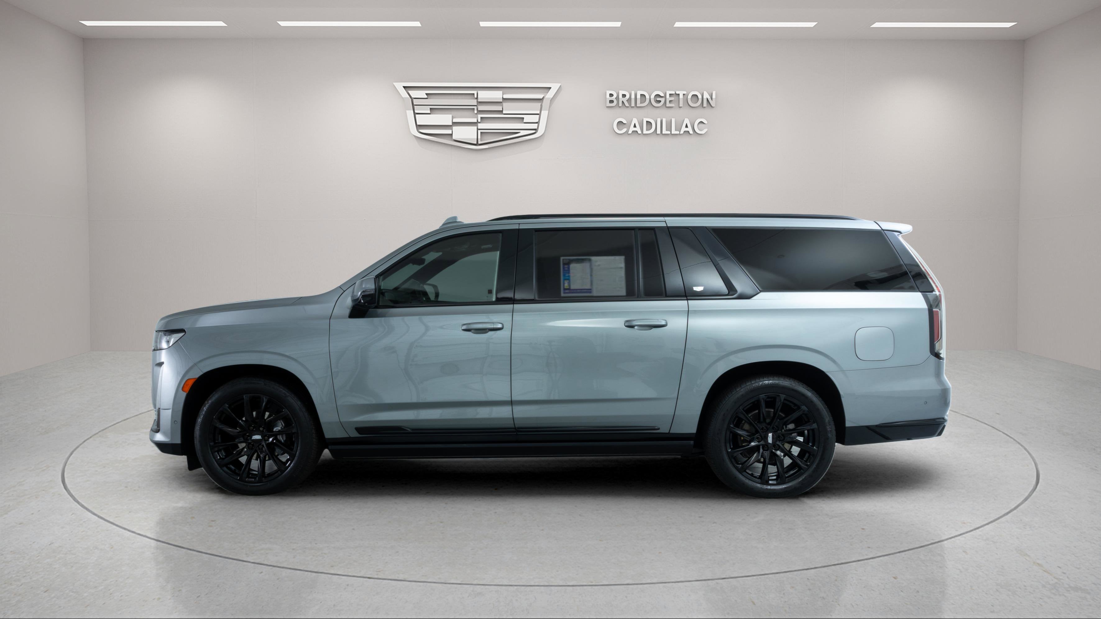 2023 Cadillac Escalade ESV 4WD Sport Platinum