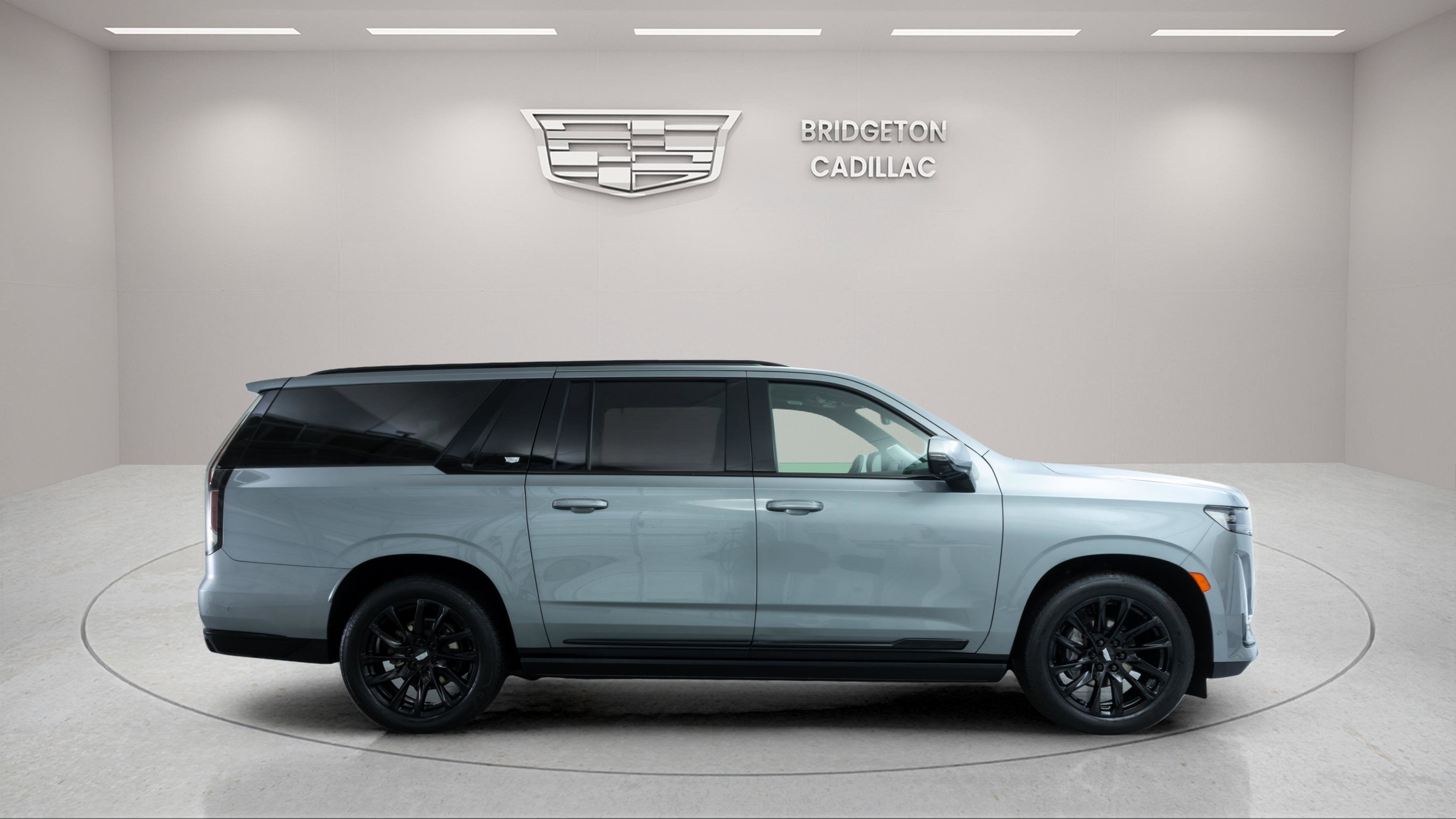 2023 Cadillac Escalade ESV 4WD Sport Platinum