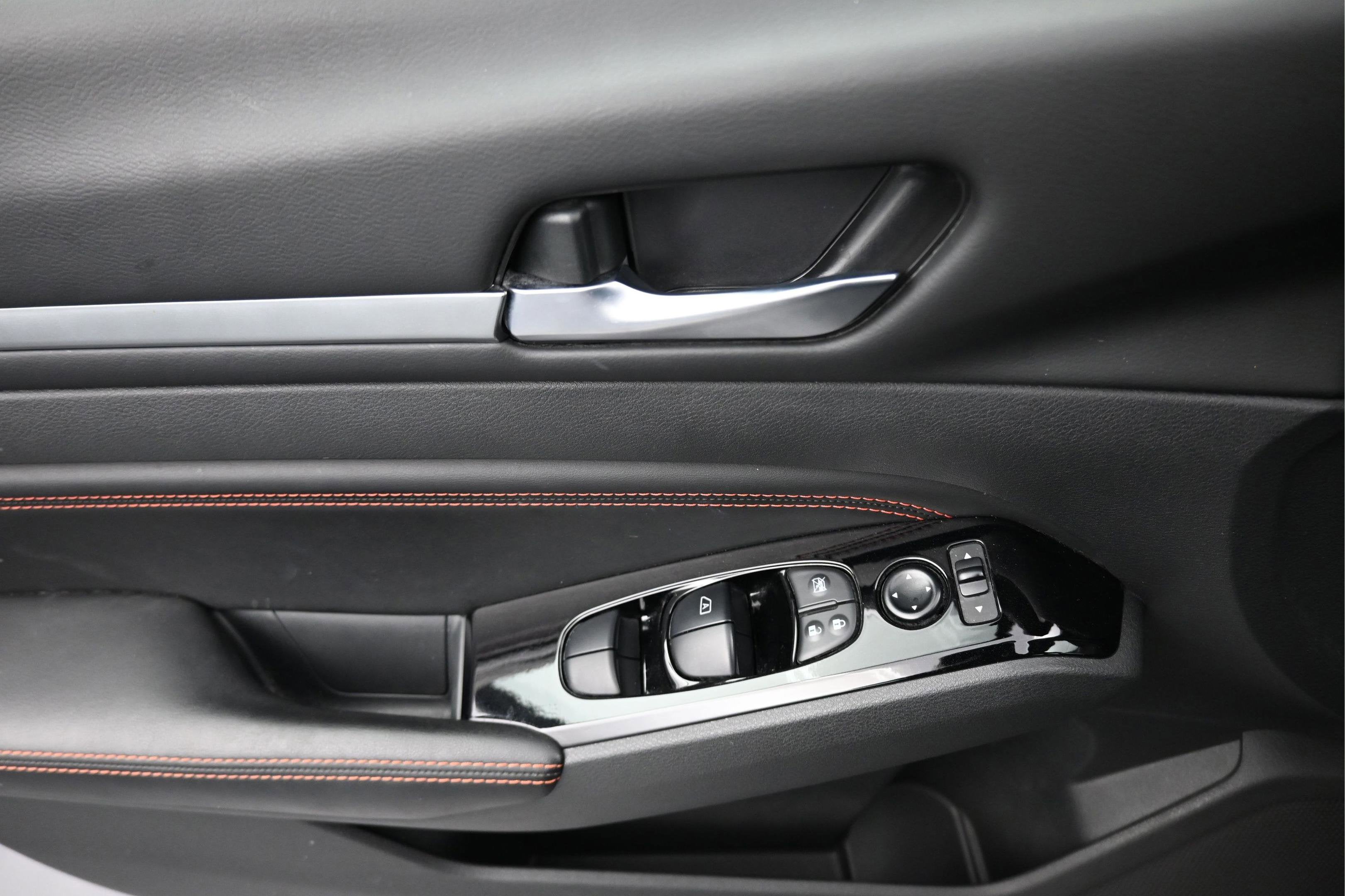 2023 Nissan Altima SR FWD