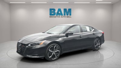 2023 Nissan Altima SR FWD